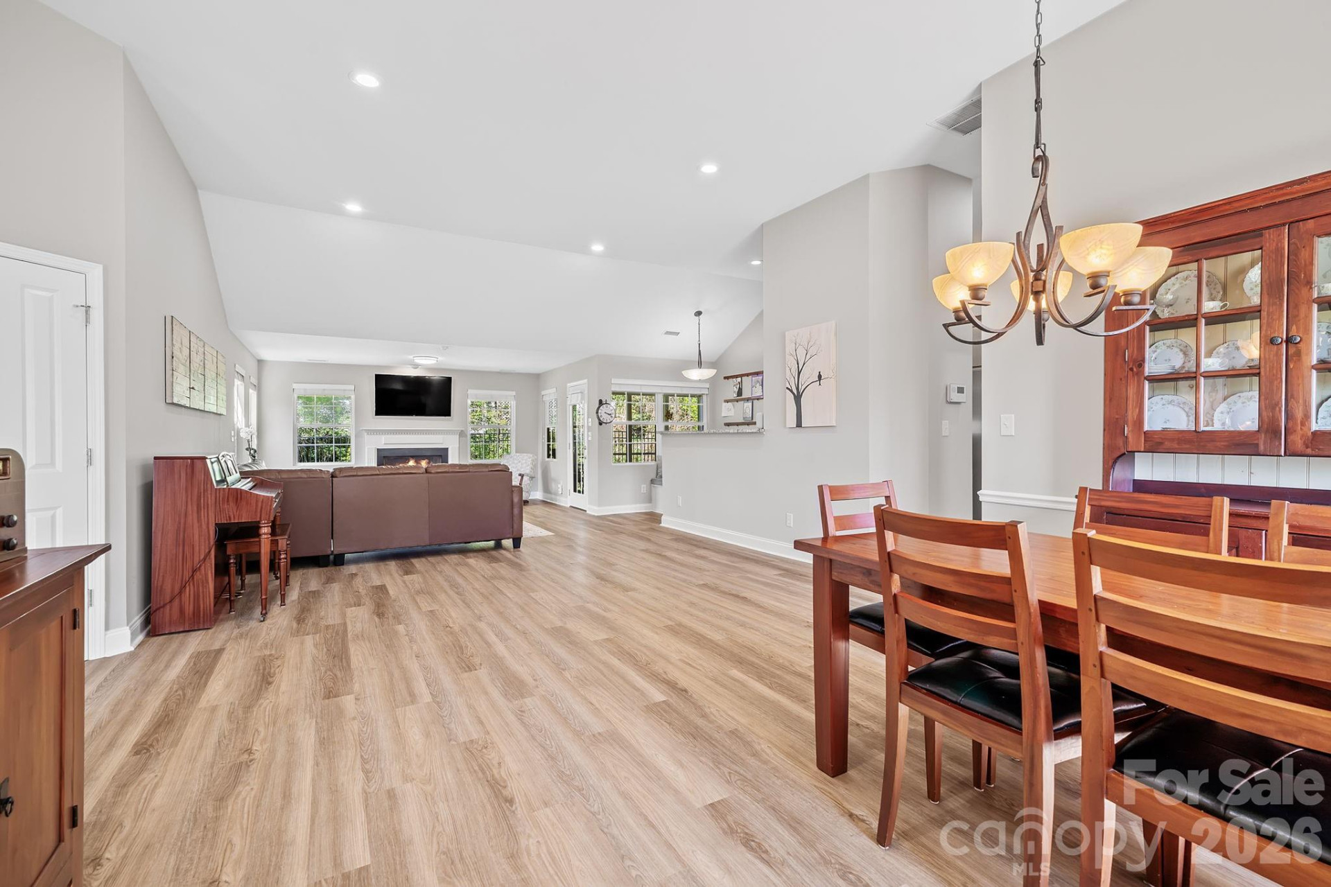 82 Grove End Road - Photo 12