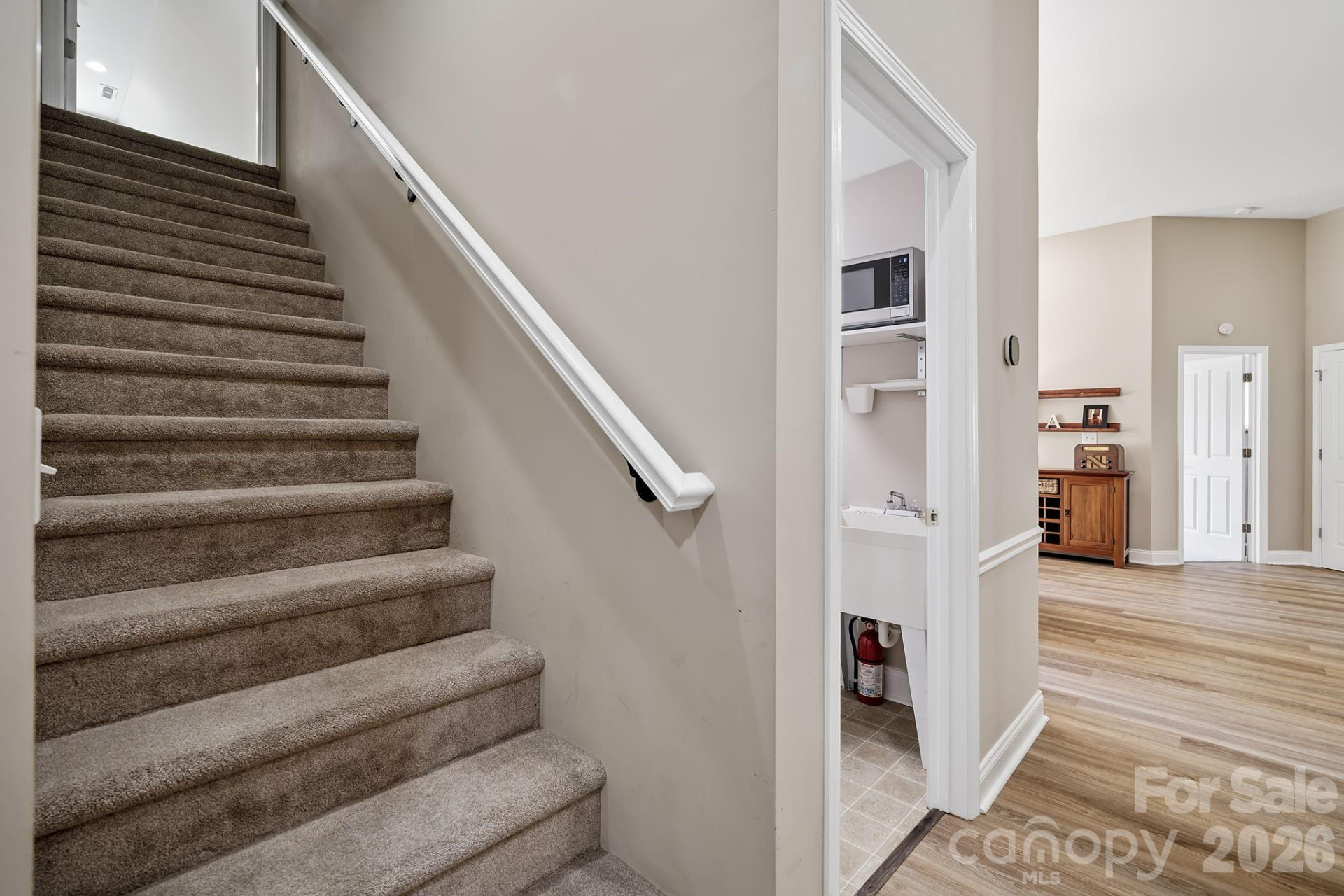 82 Grove End Road - Photo 20