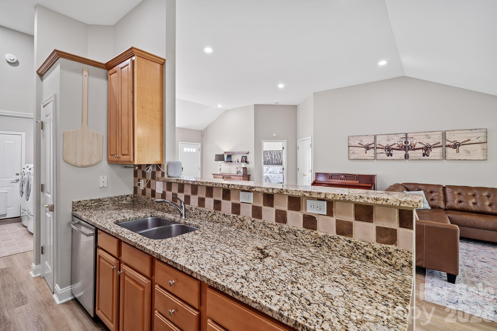 82 Grove End Road - Photo 9