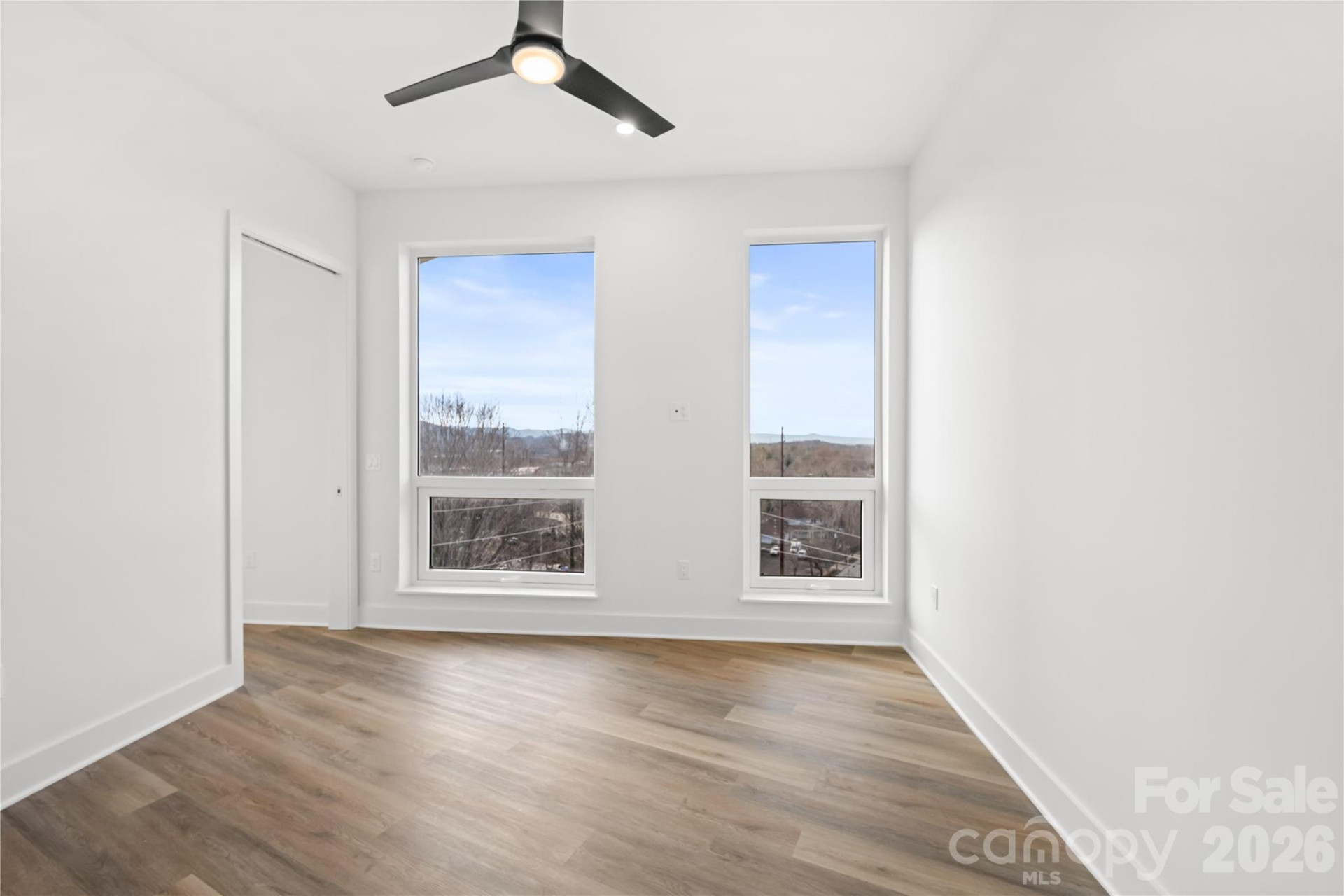 123 Haywood Street #401 - Photo 11