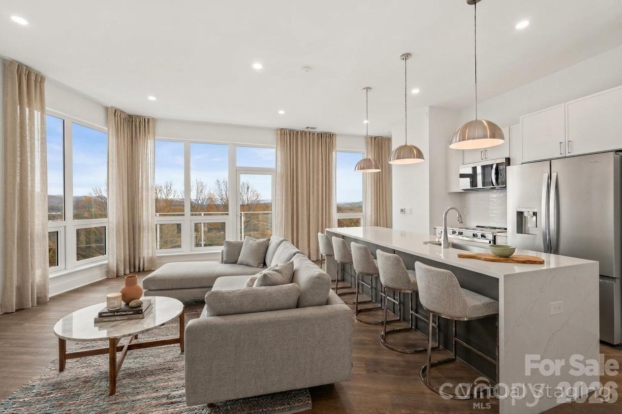 123 Haywood Street #401 - Photo 3