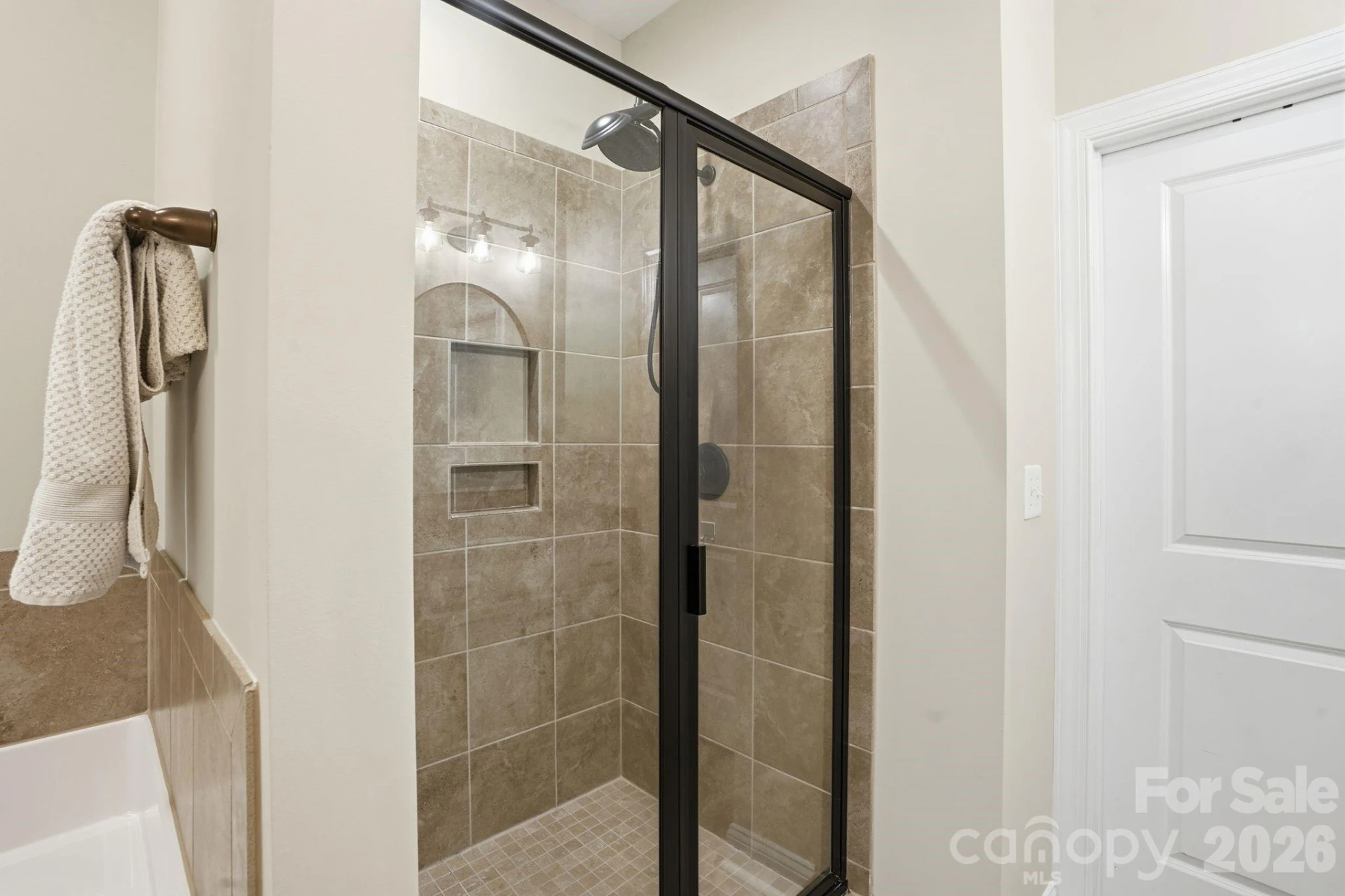 588 Highland Ridge Point - Photo 18