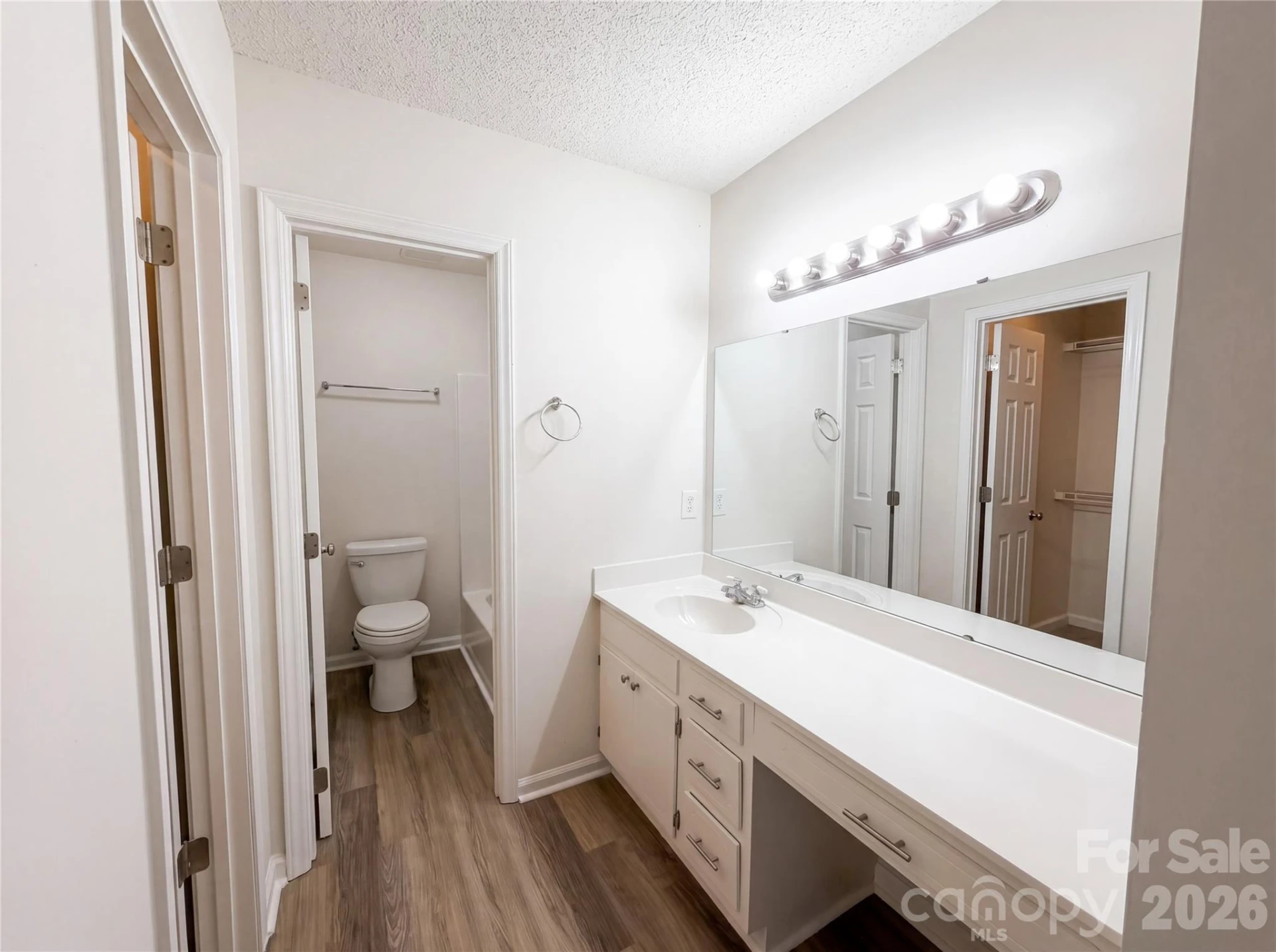 1667 Crestdale Road - Photo 12