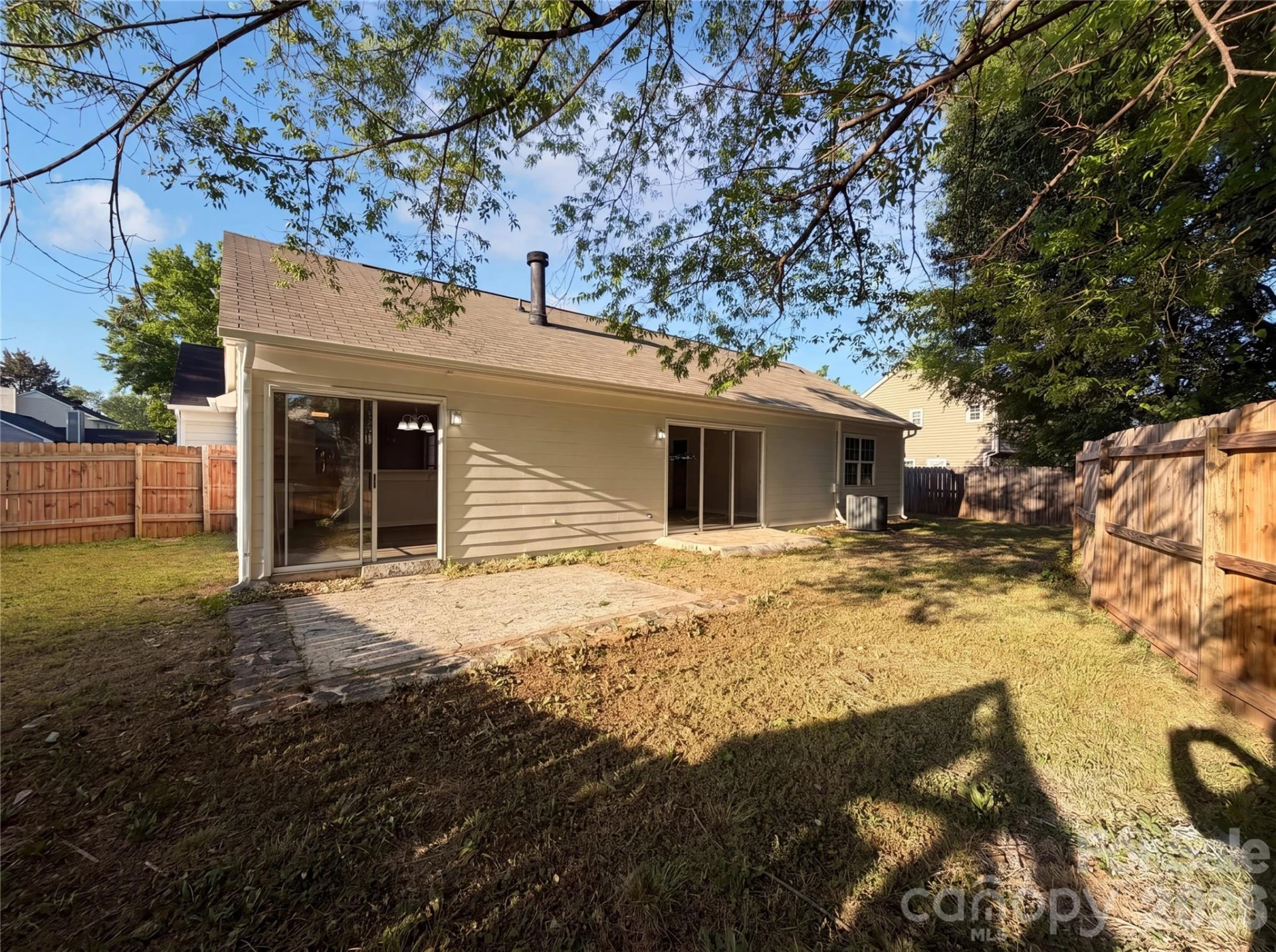 1667 Crestdale Road - Photo 15