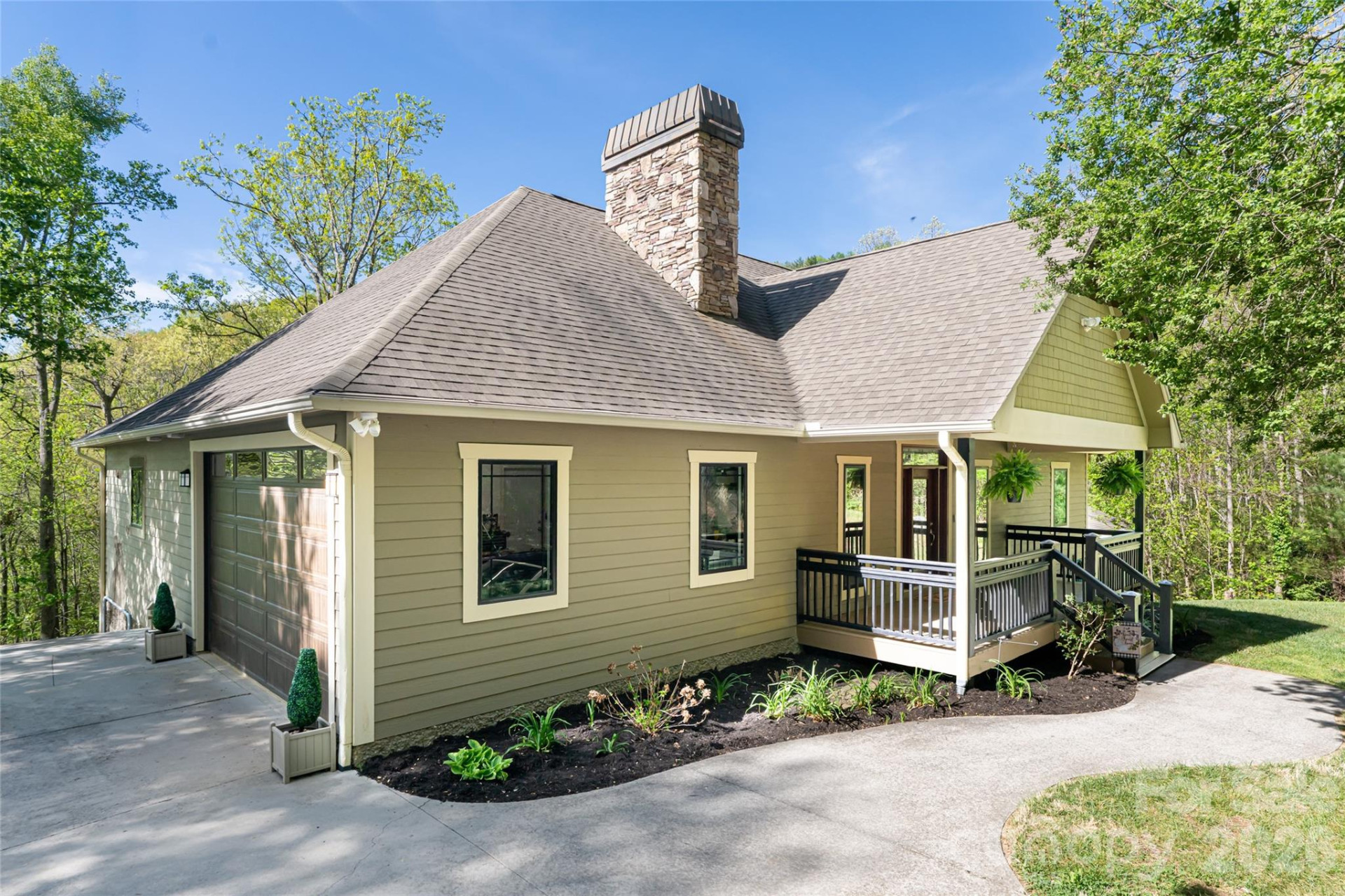 36 Snowshoe Drive - Photo 2