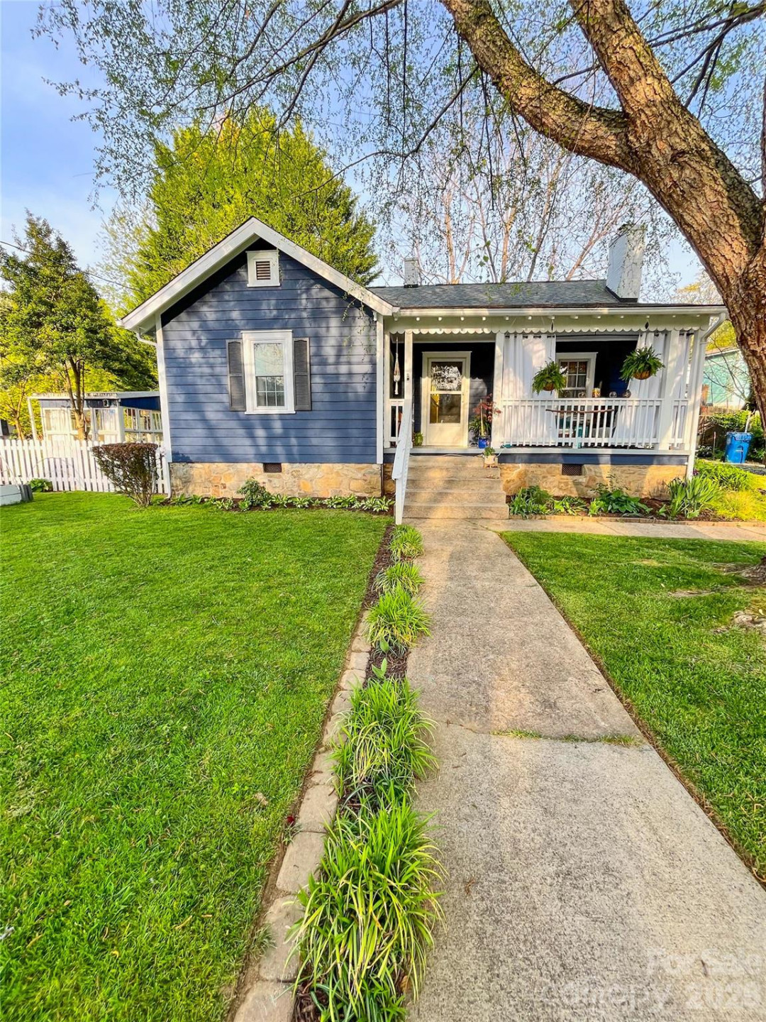 271 Brook Street