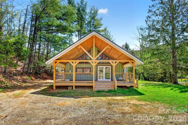 1959 Jackson Town Road, Spruce Pine, NC, 28777
