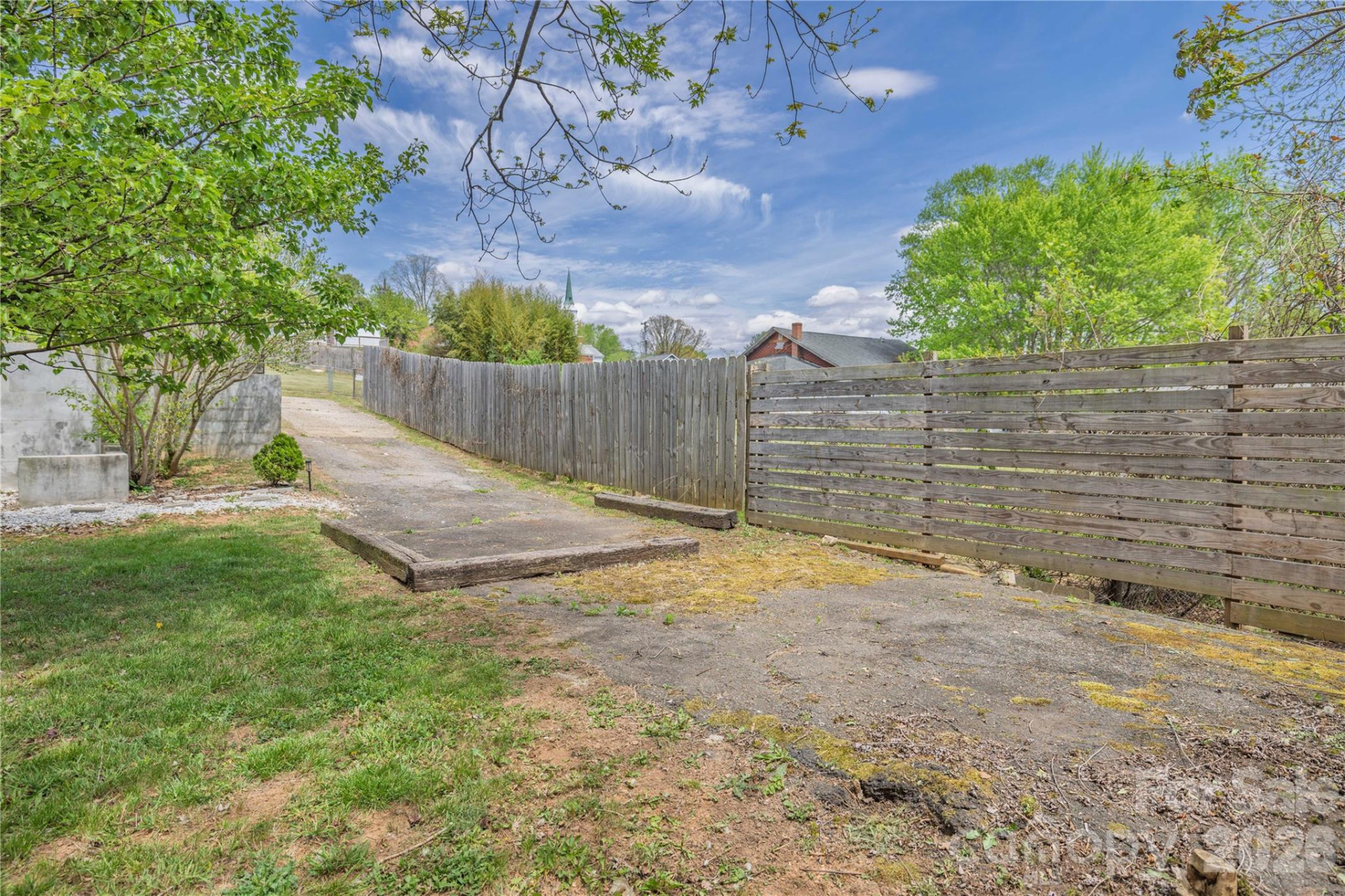 18 Hopedale Circle - Photo 32