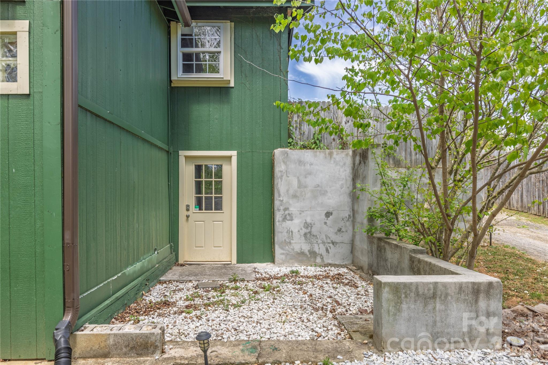 18 Hopedale Circle - Photo 35