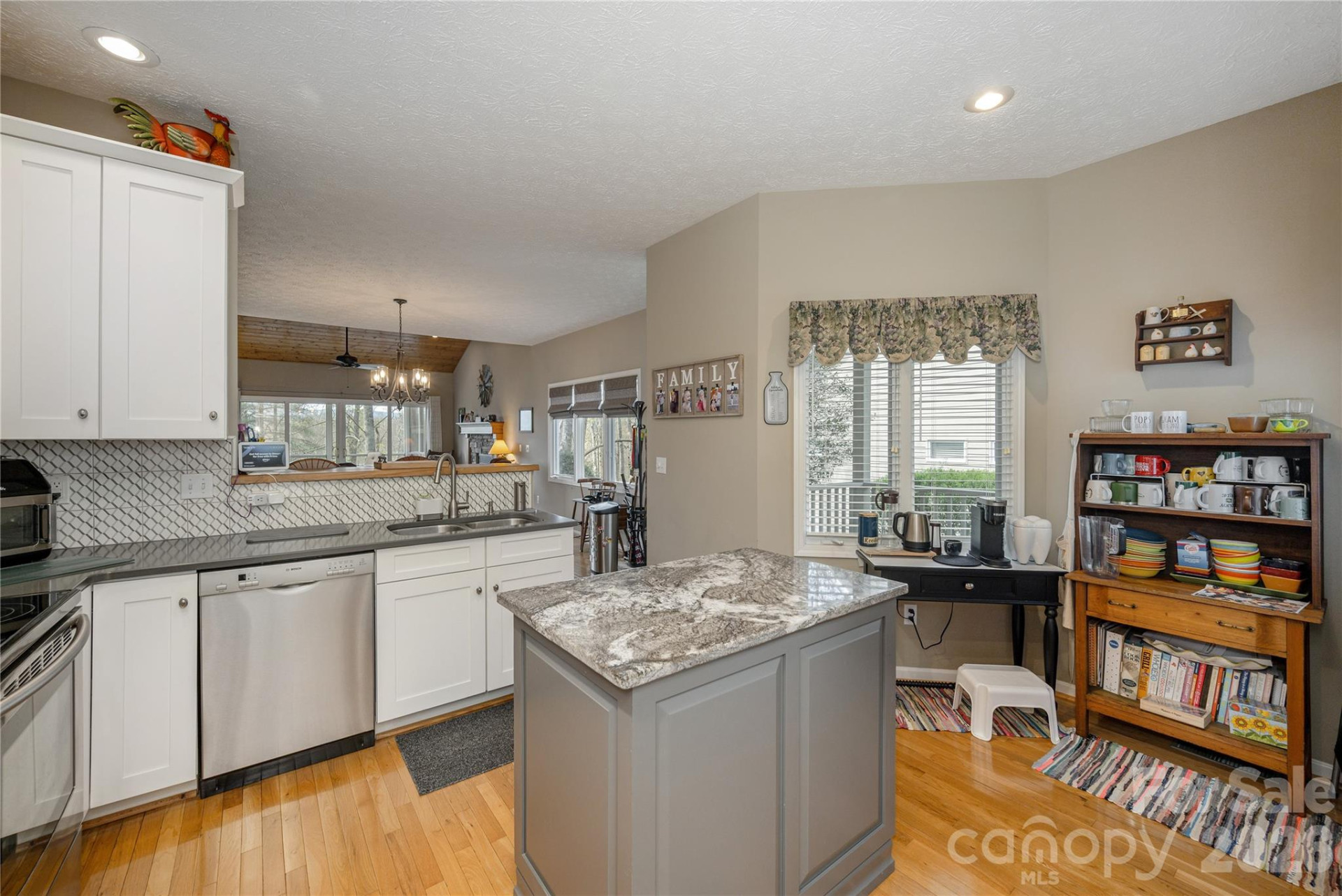 2115 Cumming Woods Court - Photo 16