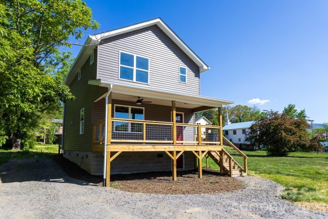 39 Terry Estates Drive, Black Mountain, NC, 28711