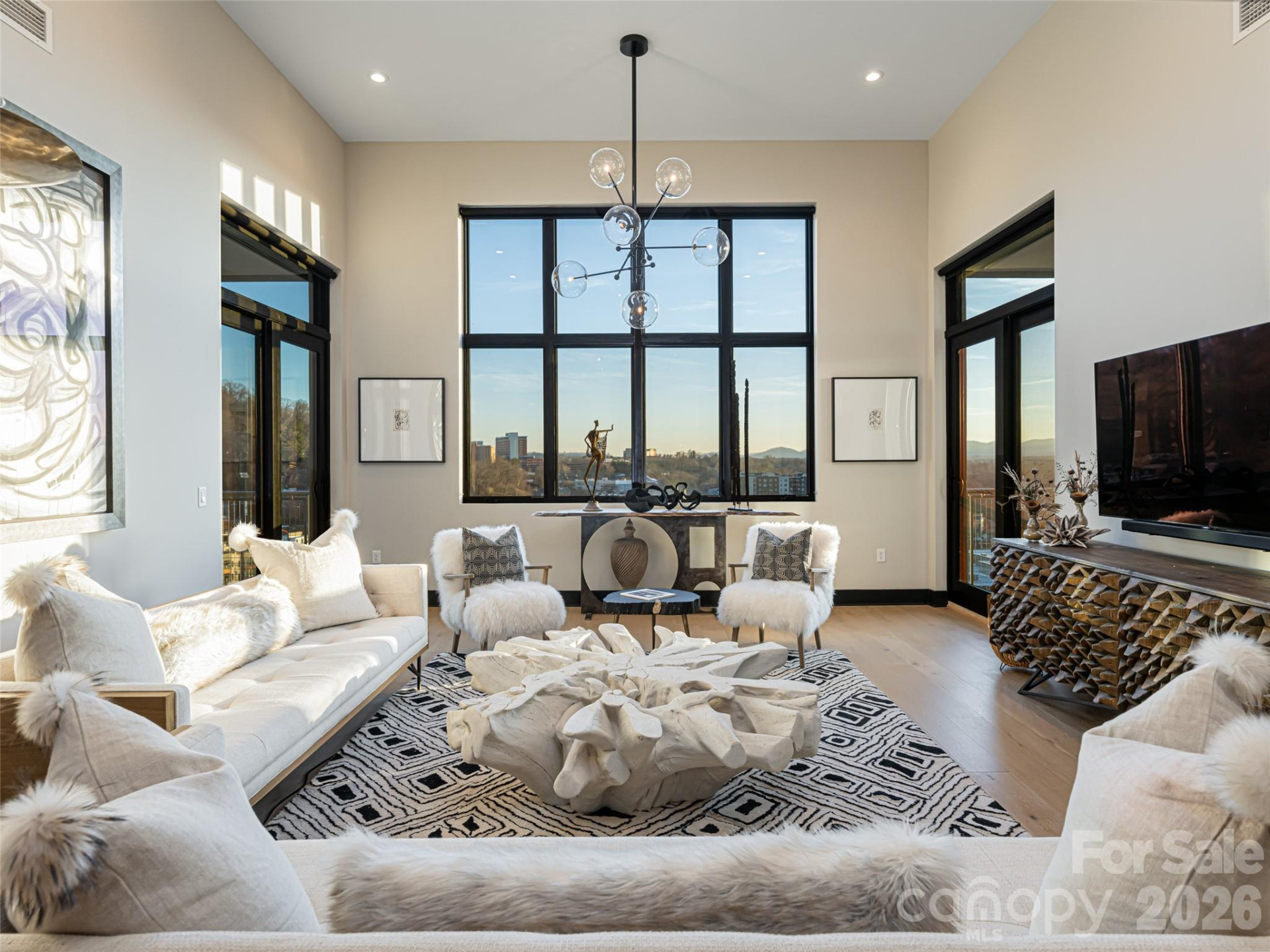 145 Biltmore Avenue #700 - Photo 4