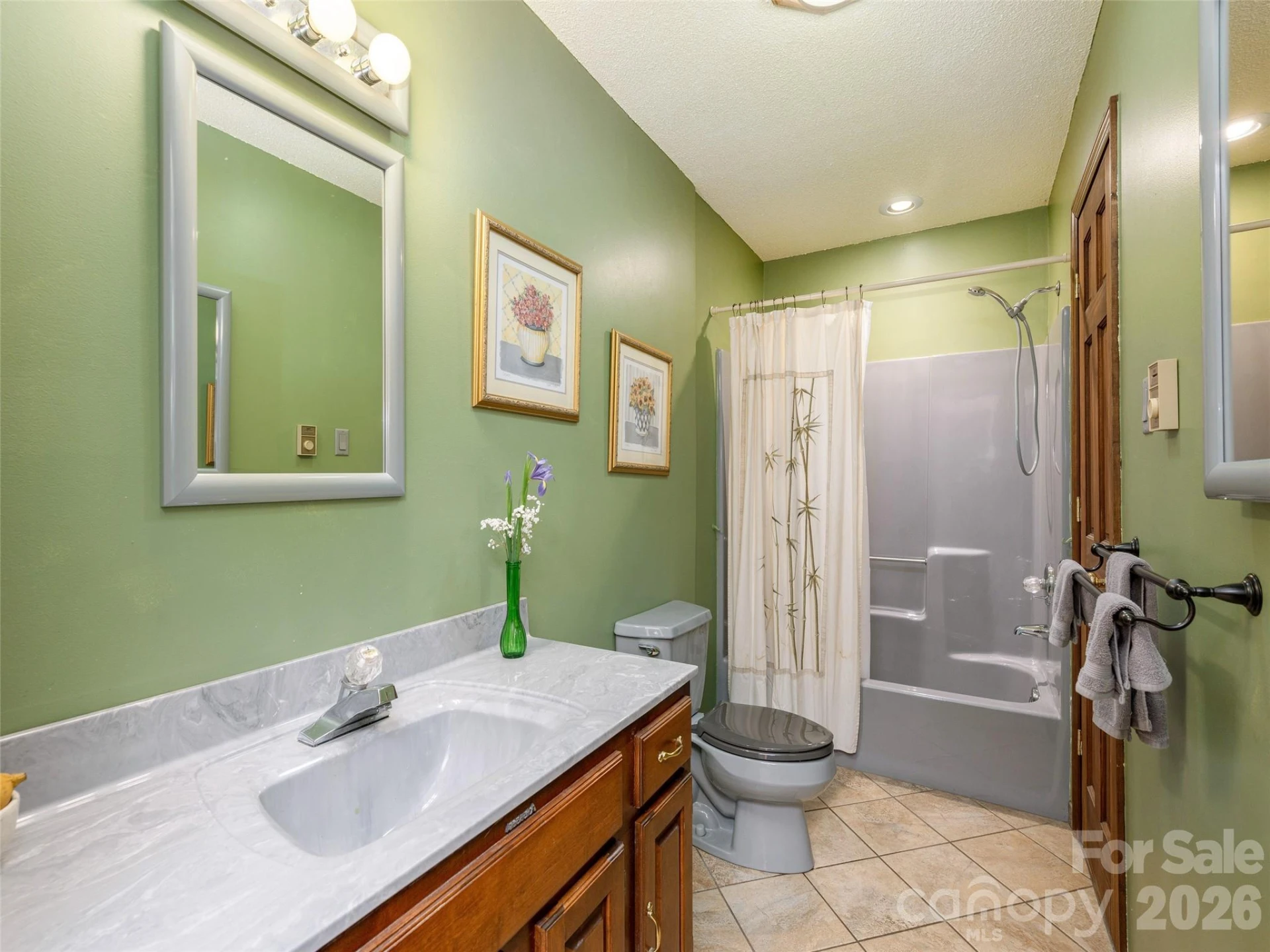142 Sequoyah Hills Drive #9 - Photo 17