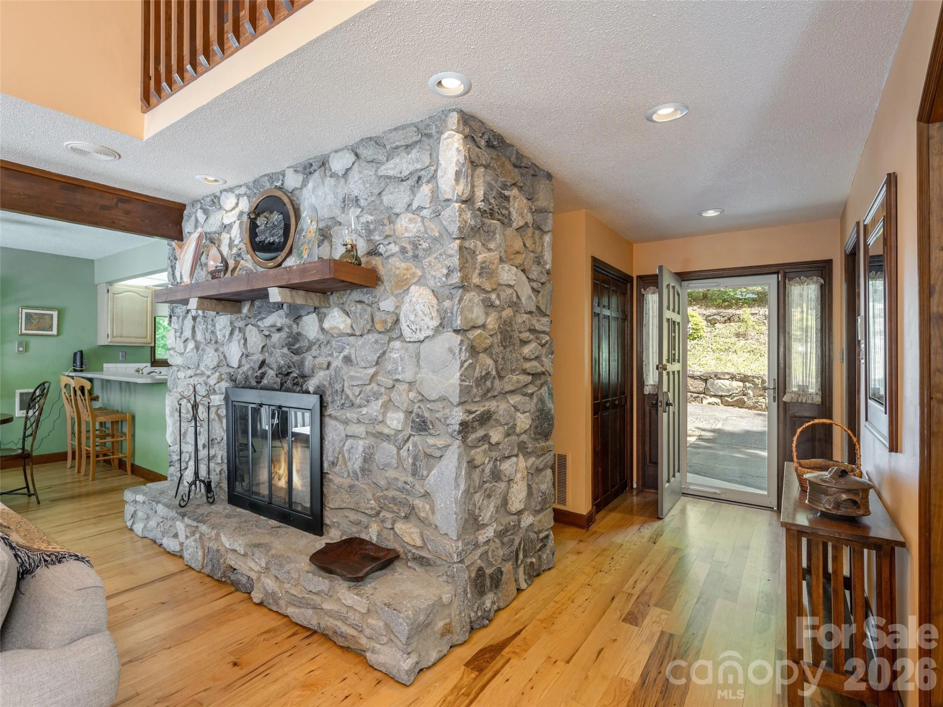 142 Sequoyah Hills Drive #9 - Photo 3