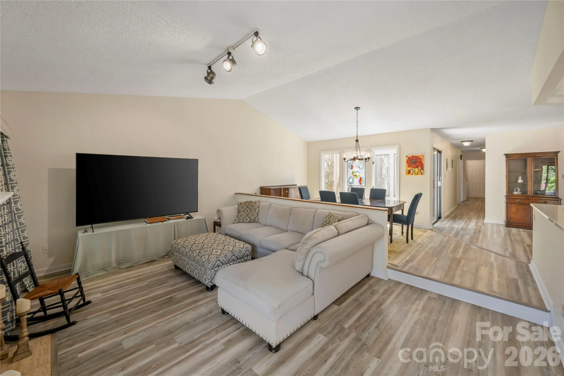 109 Clubwood Court - Photo 11
