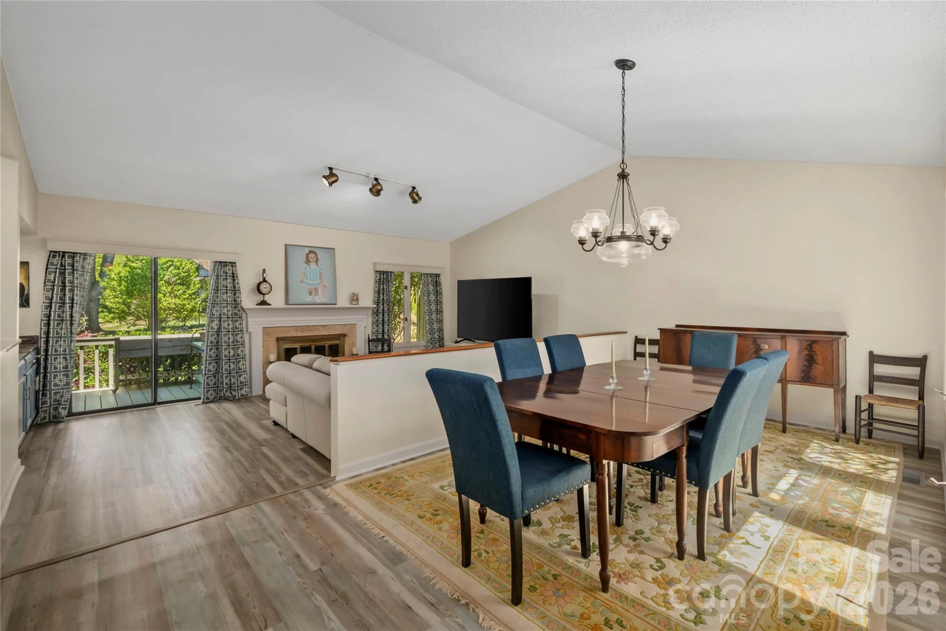 109 Clubwood Court - Photo 12