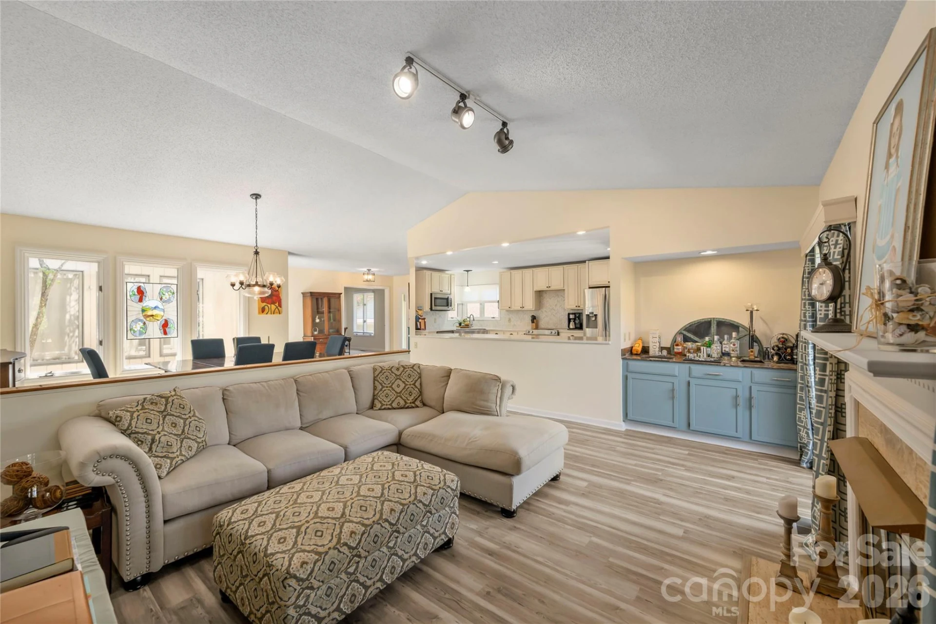 109 Clubwood Court - Photo 10