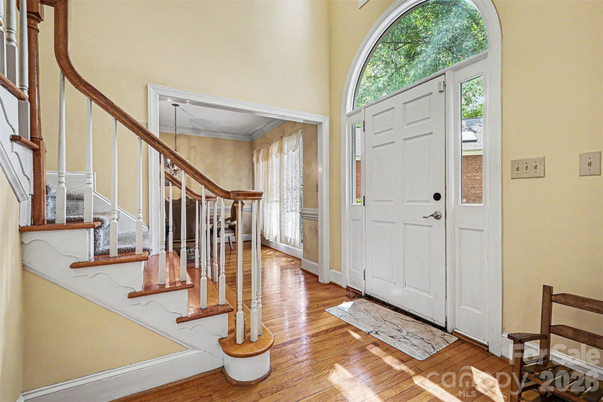 648 Landsdown Court - Photo 6