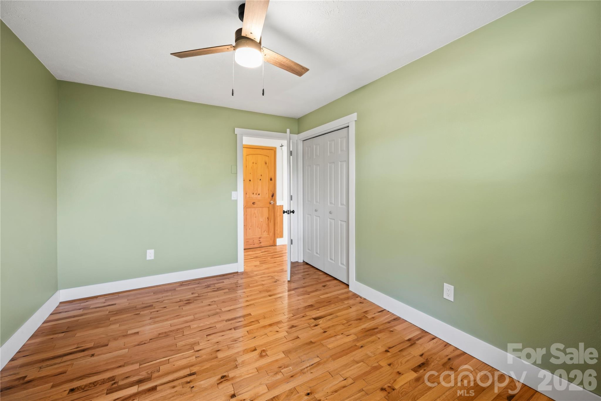 882 Queentown Road - Photo 17