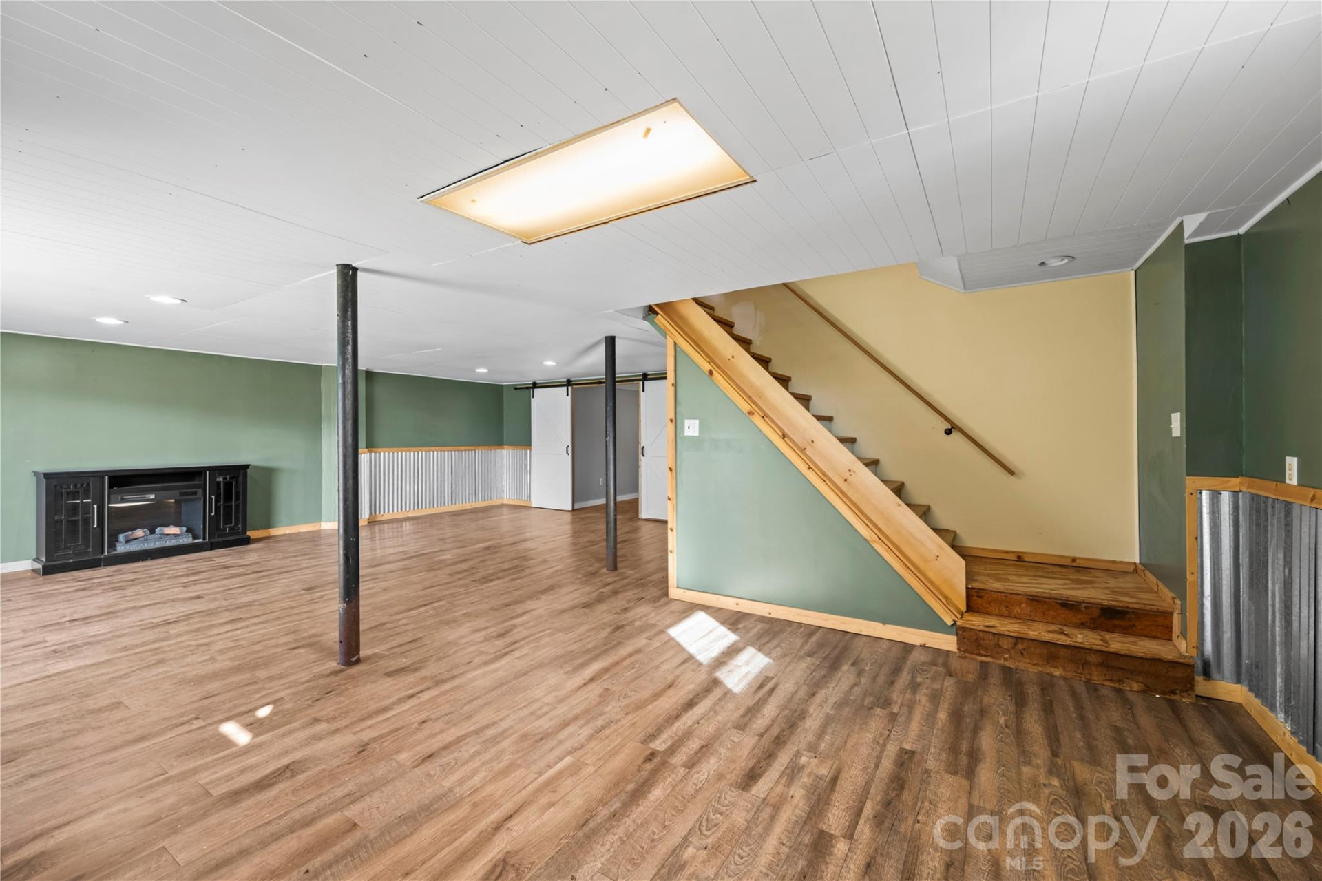 882 Queentown Road - Photo 22