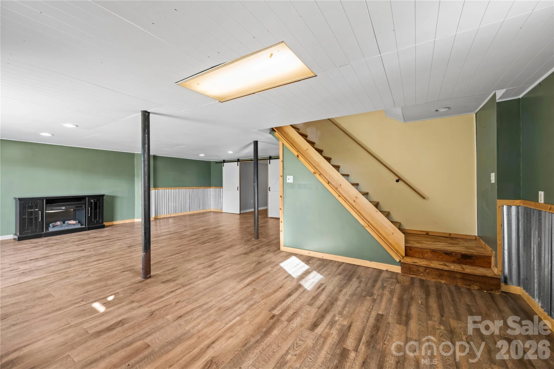 882 Queentown Road - Photo 24
