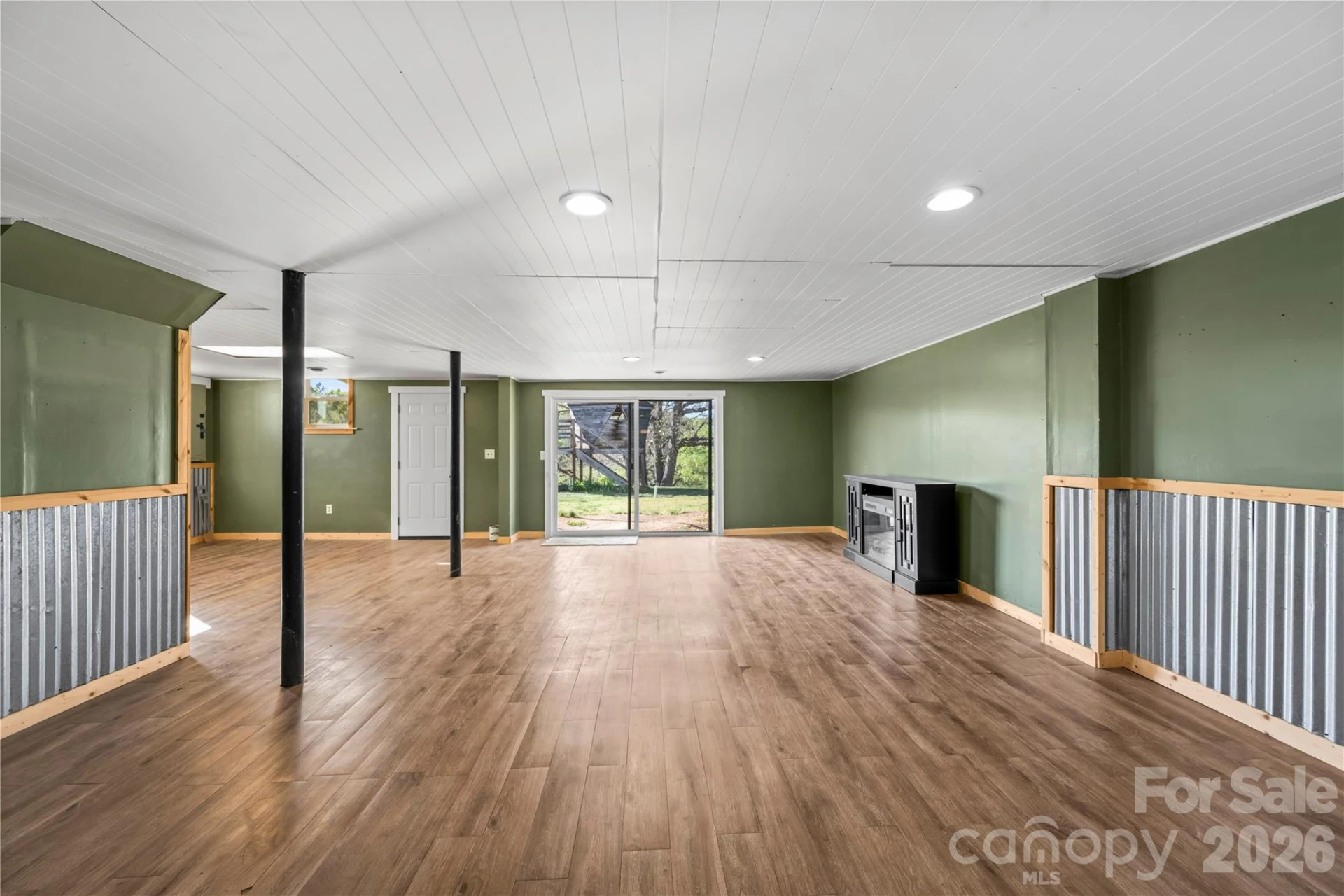 882 Queentown Road - Photo 26