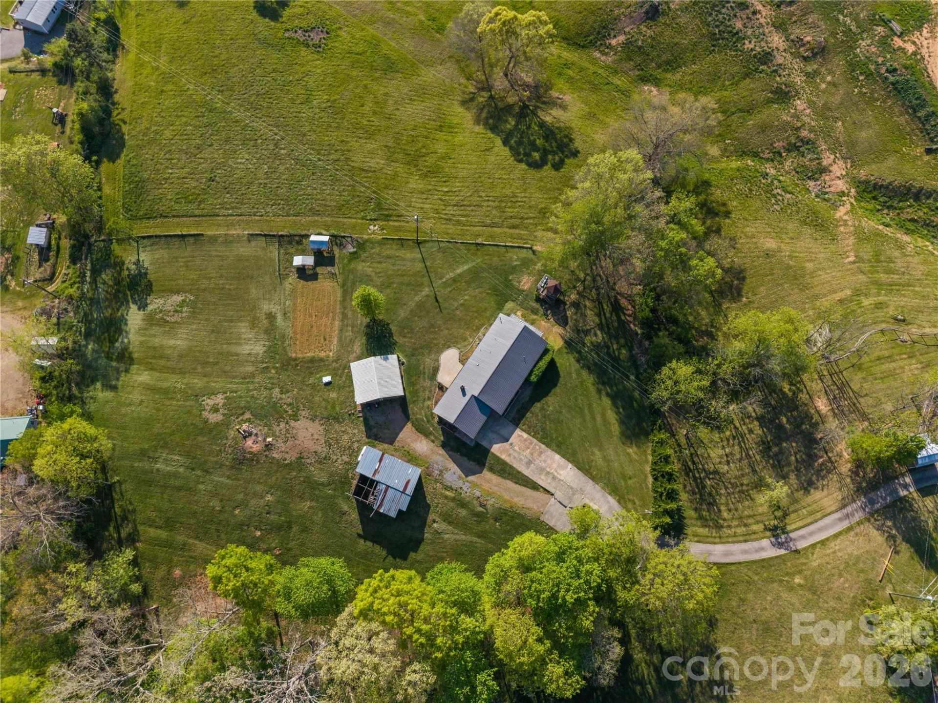 882 Queentown Road - Photo 32