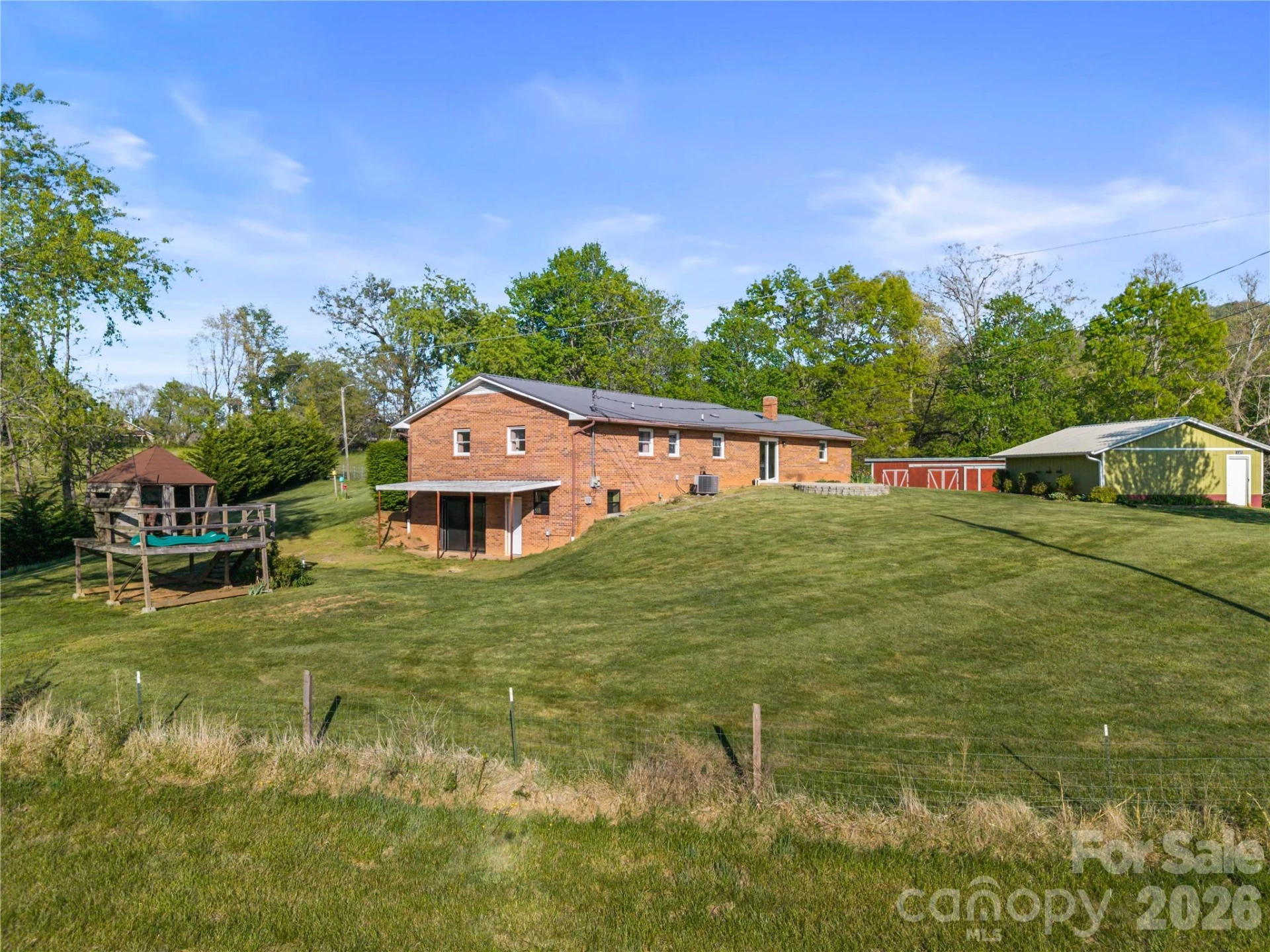 882 Queentown Road - Photo 8