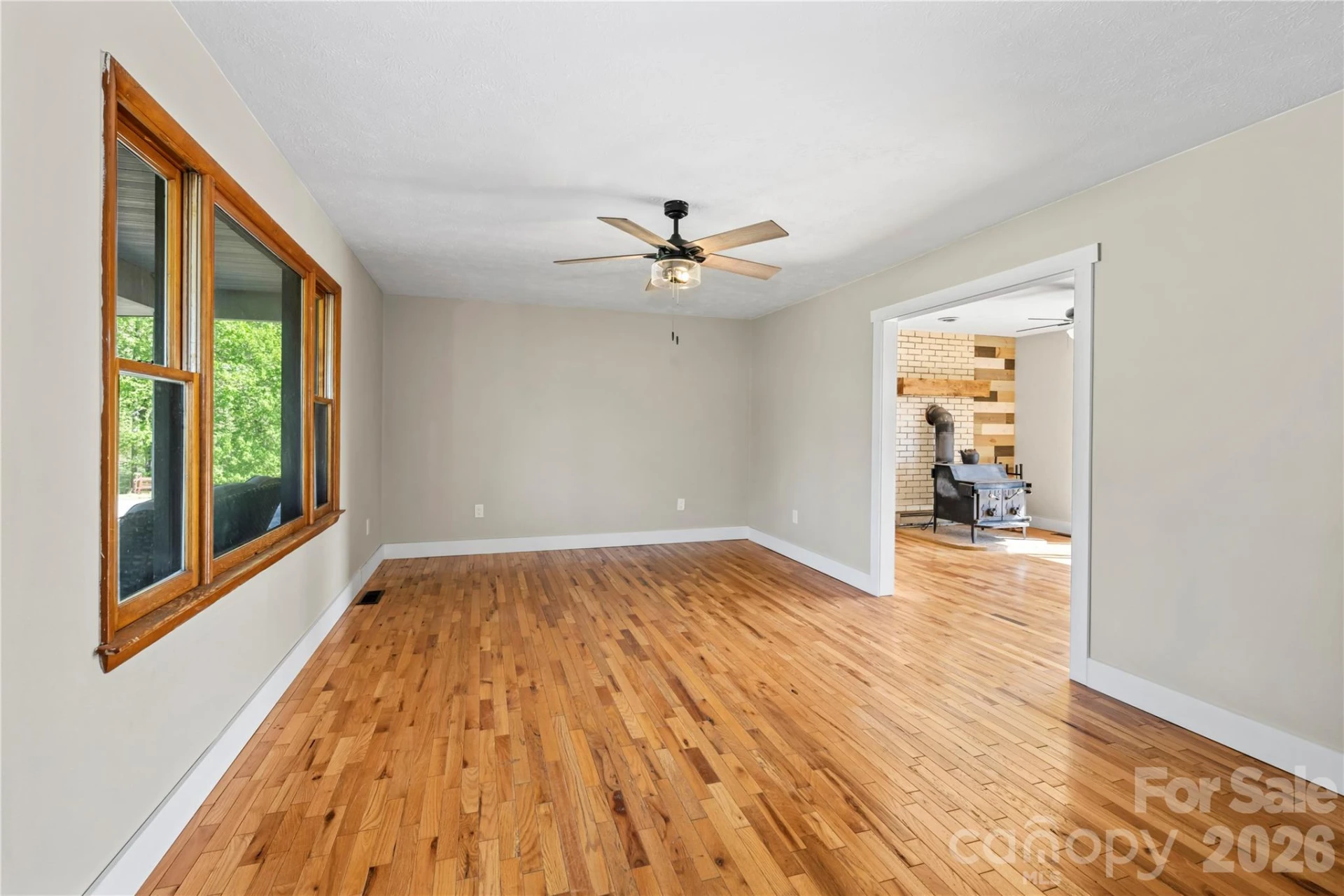 882 Queentown Road - Photo 11