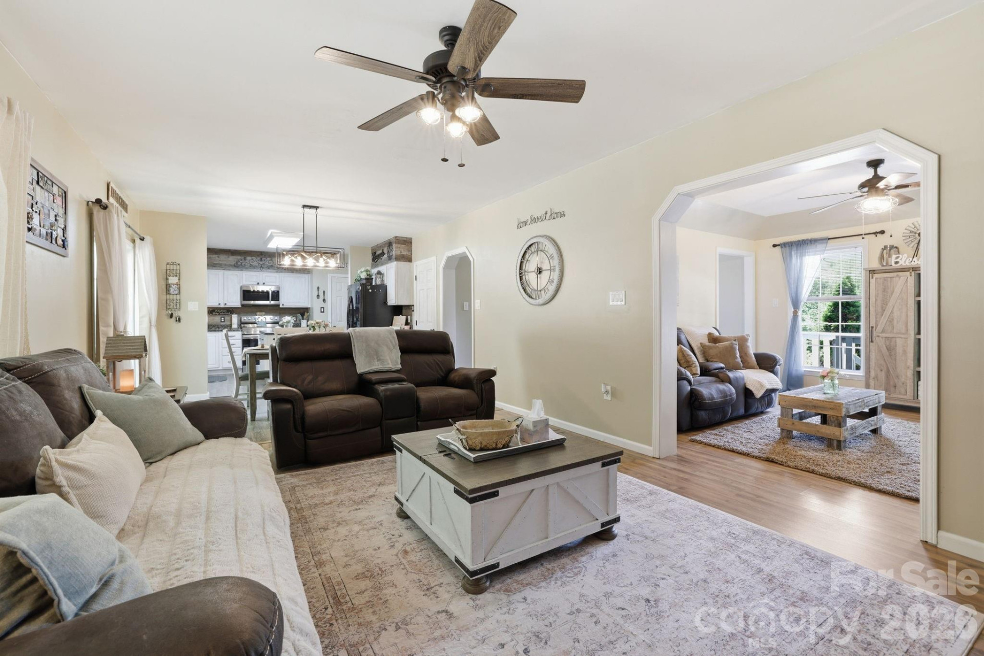 10 Country Road - Photo 2