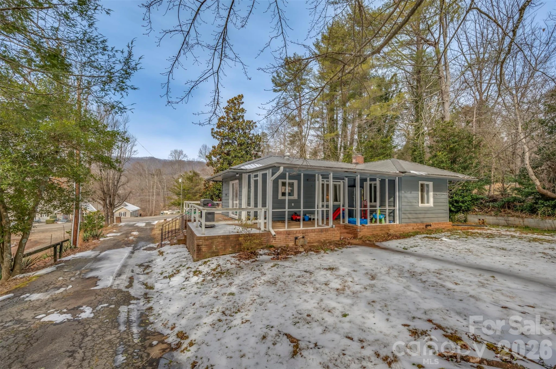 1685 Lynn Road - Photo 8