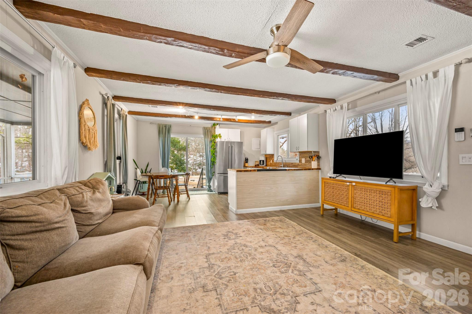 1685 Lynn Road - Photo 10