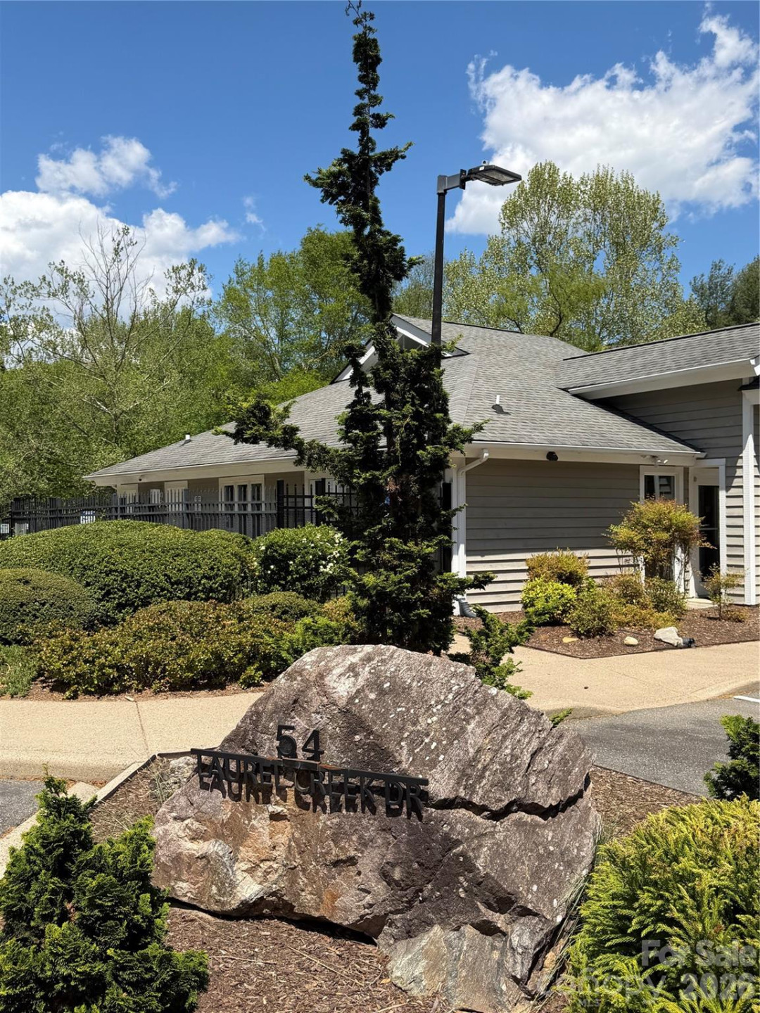 8 Creekside Lane - Photo 14