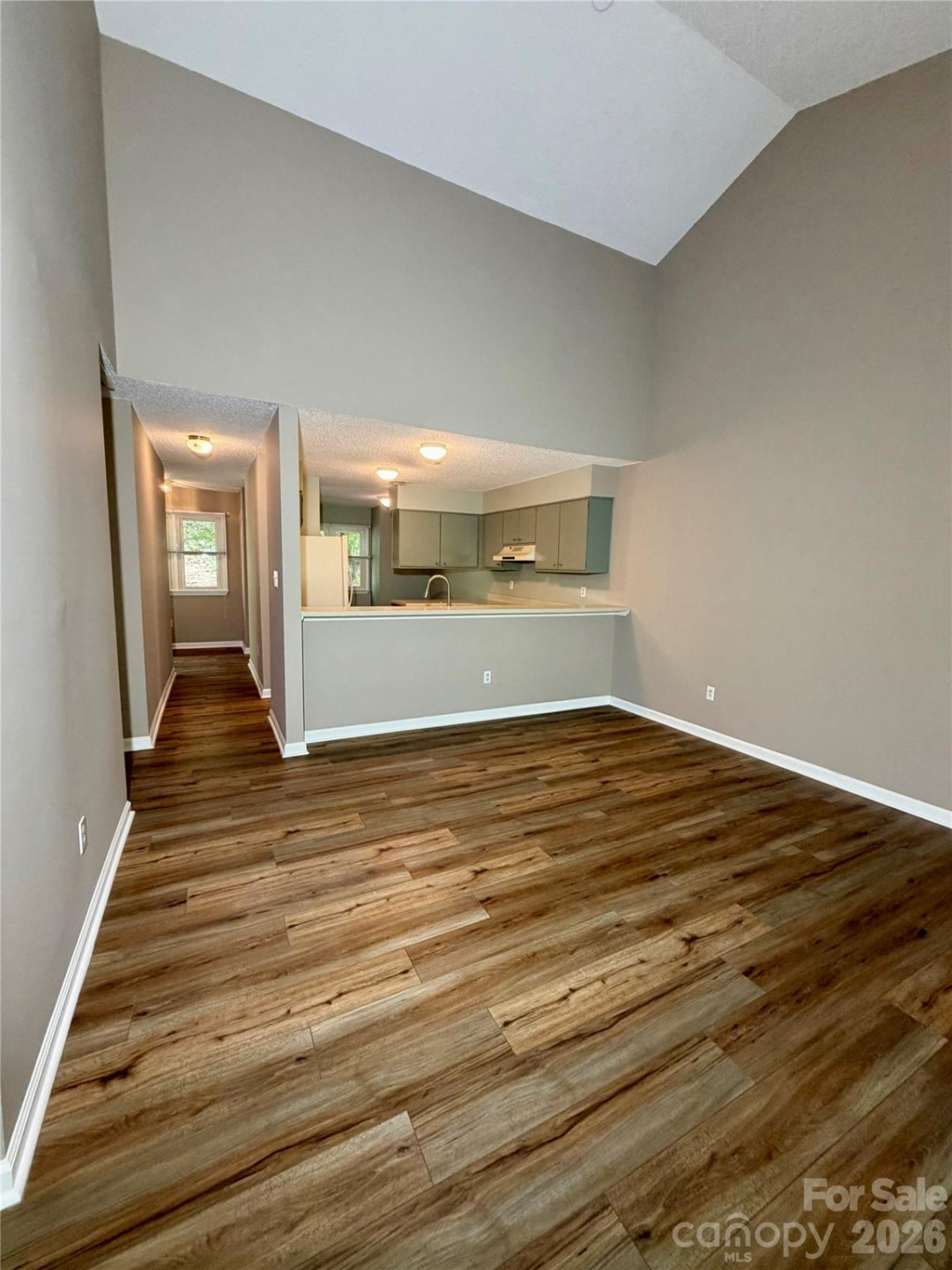 8 Creekside Lane - Photo 5