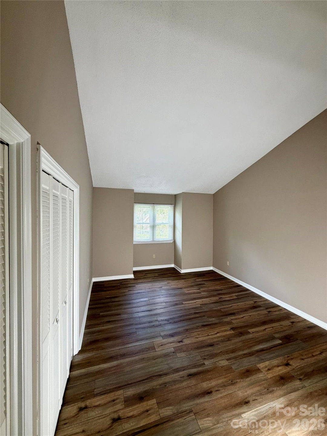 8 Creekside Lane - Photo 10