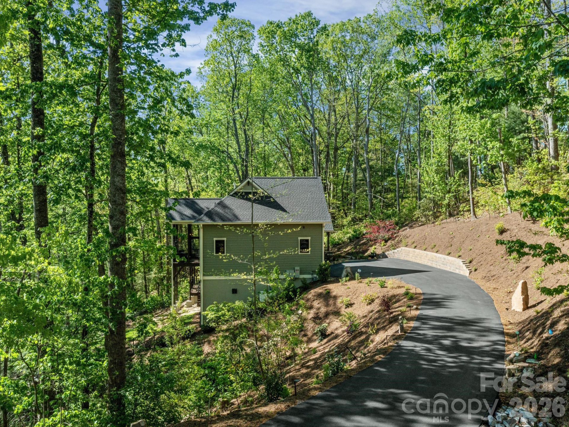 199 Garnet Way - Photo 2