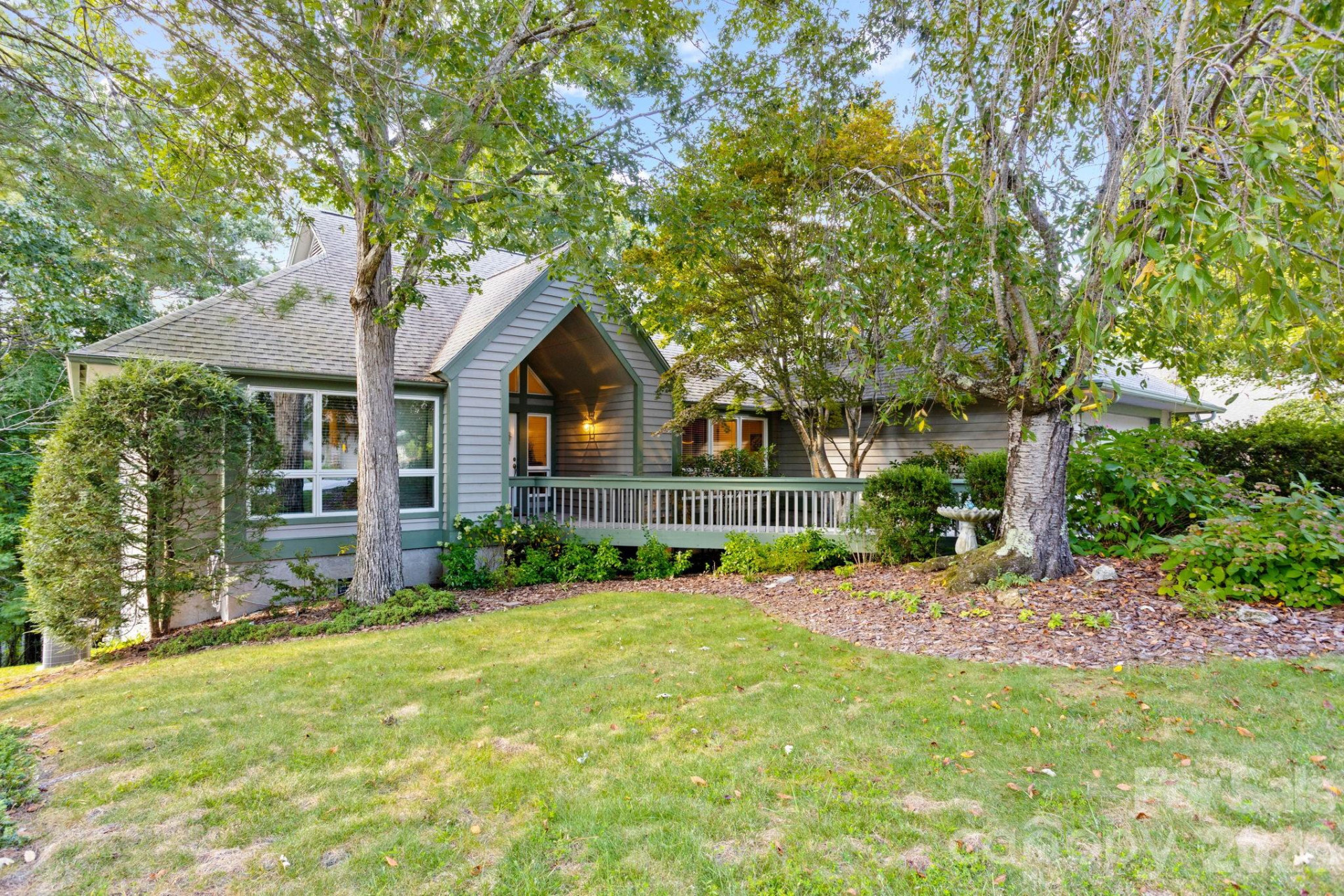 128 Forest View Drive