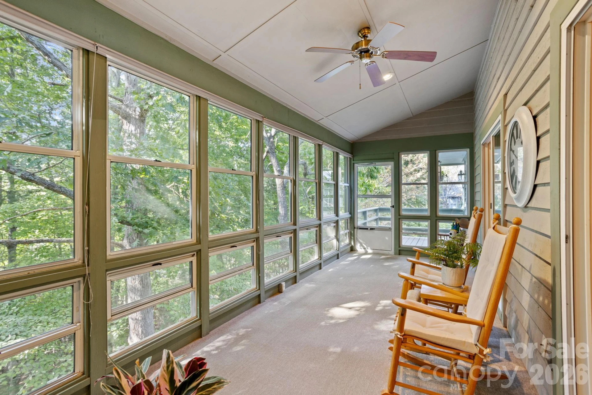 128 Forest View Drive - Photo 19