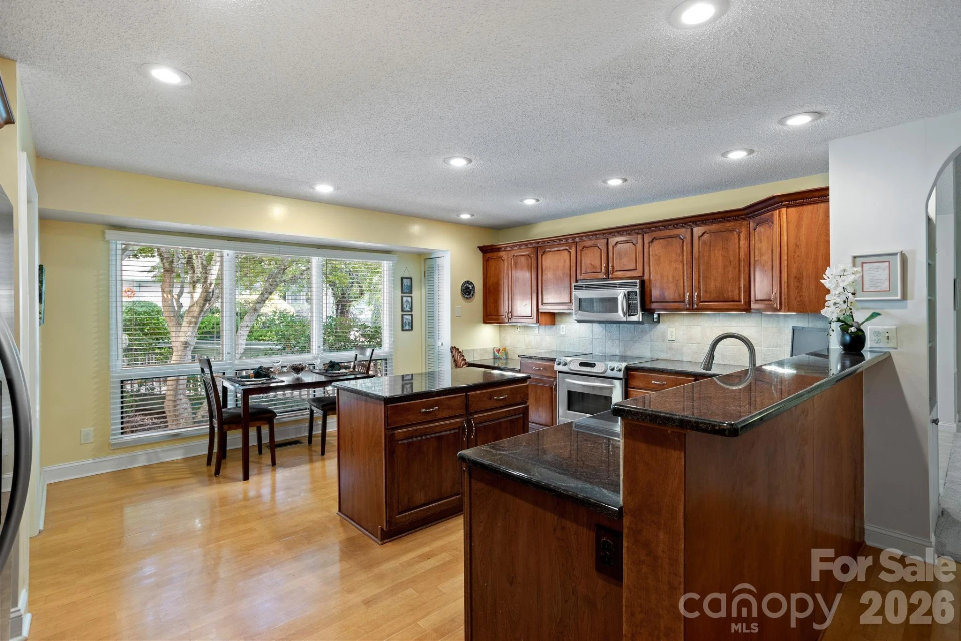 128 Forest View Drive - Photo 8