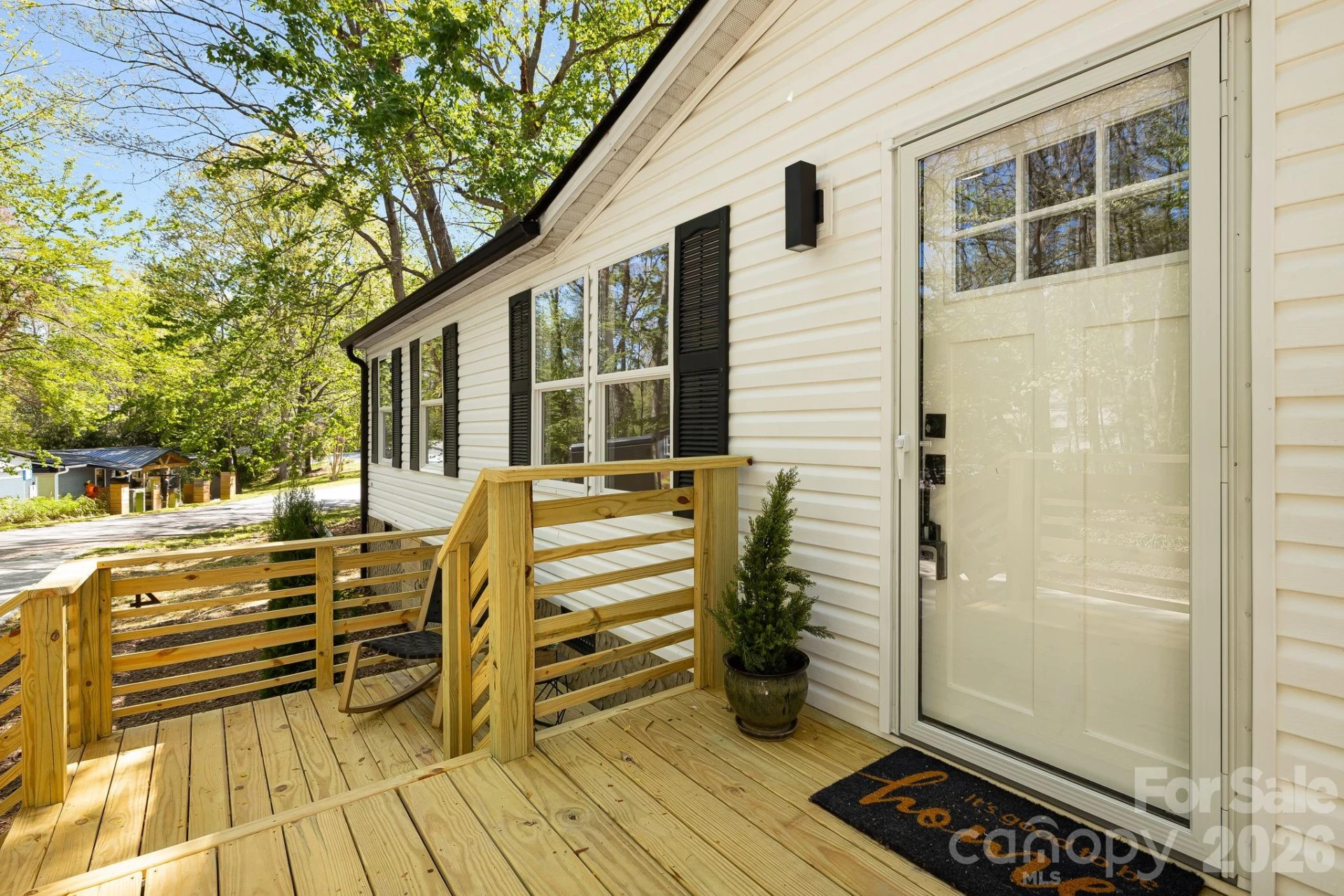 4 Woodscape Drive - Photo 3