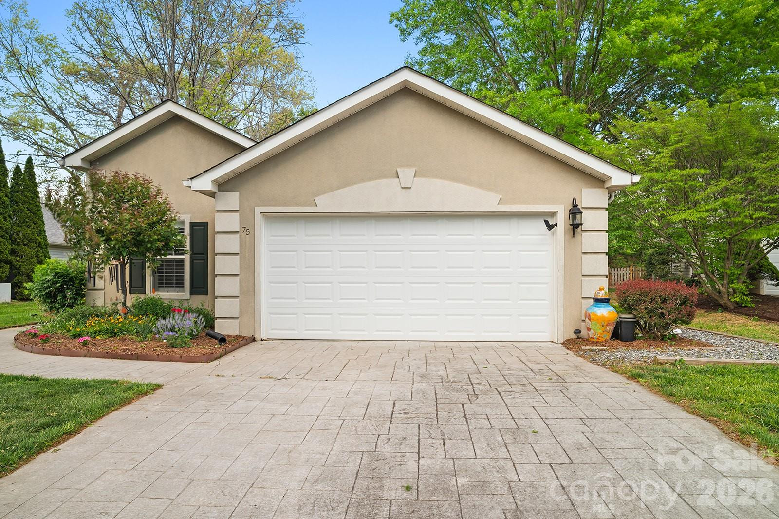 75 Stonebridge Drive - Photo 3