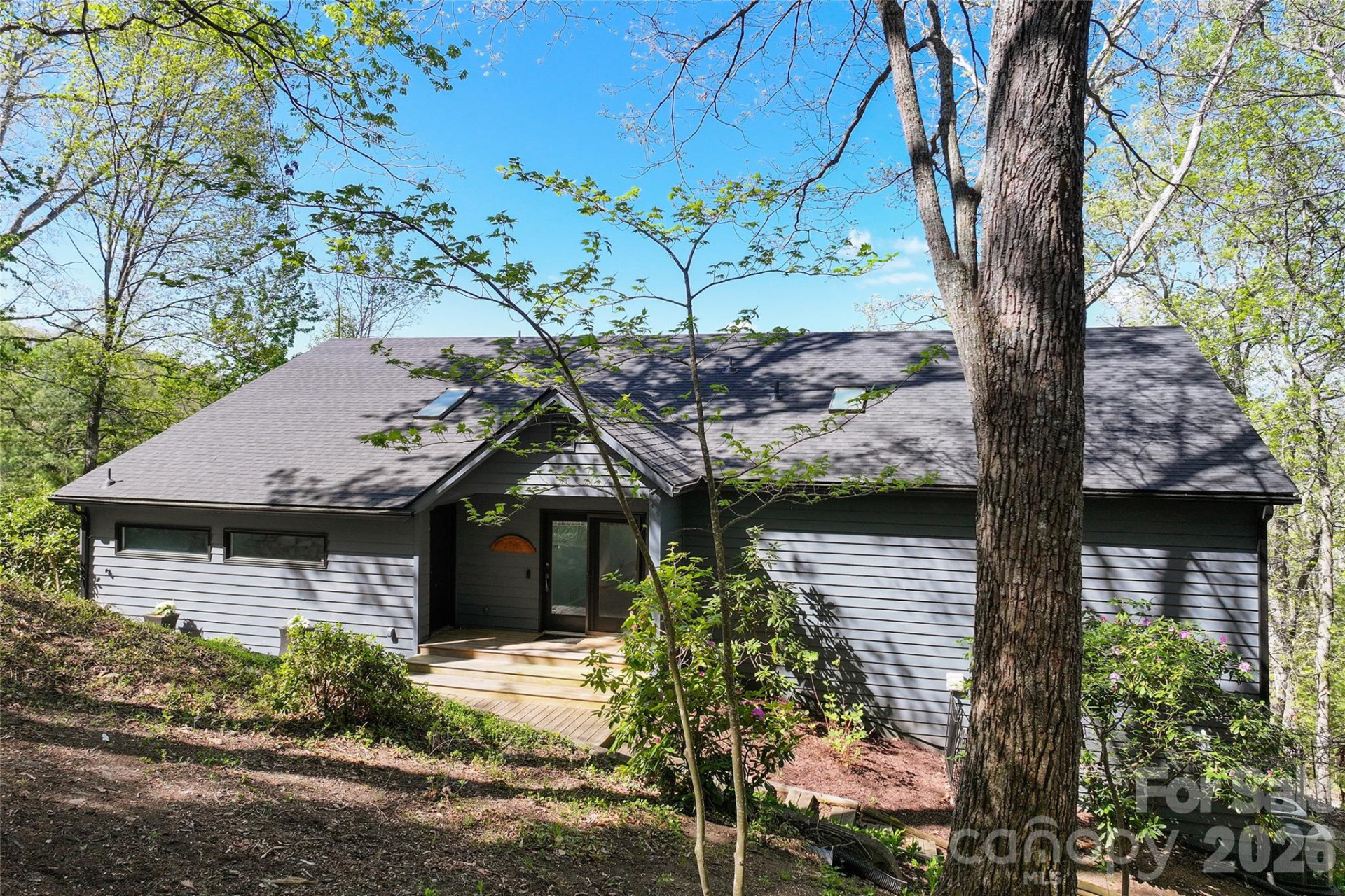 110 Crestwood Road - Photo 5