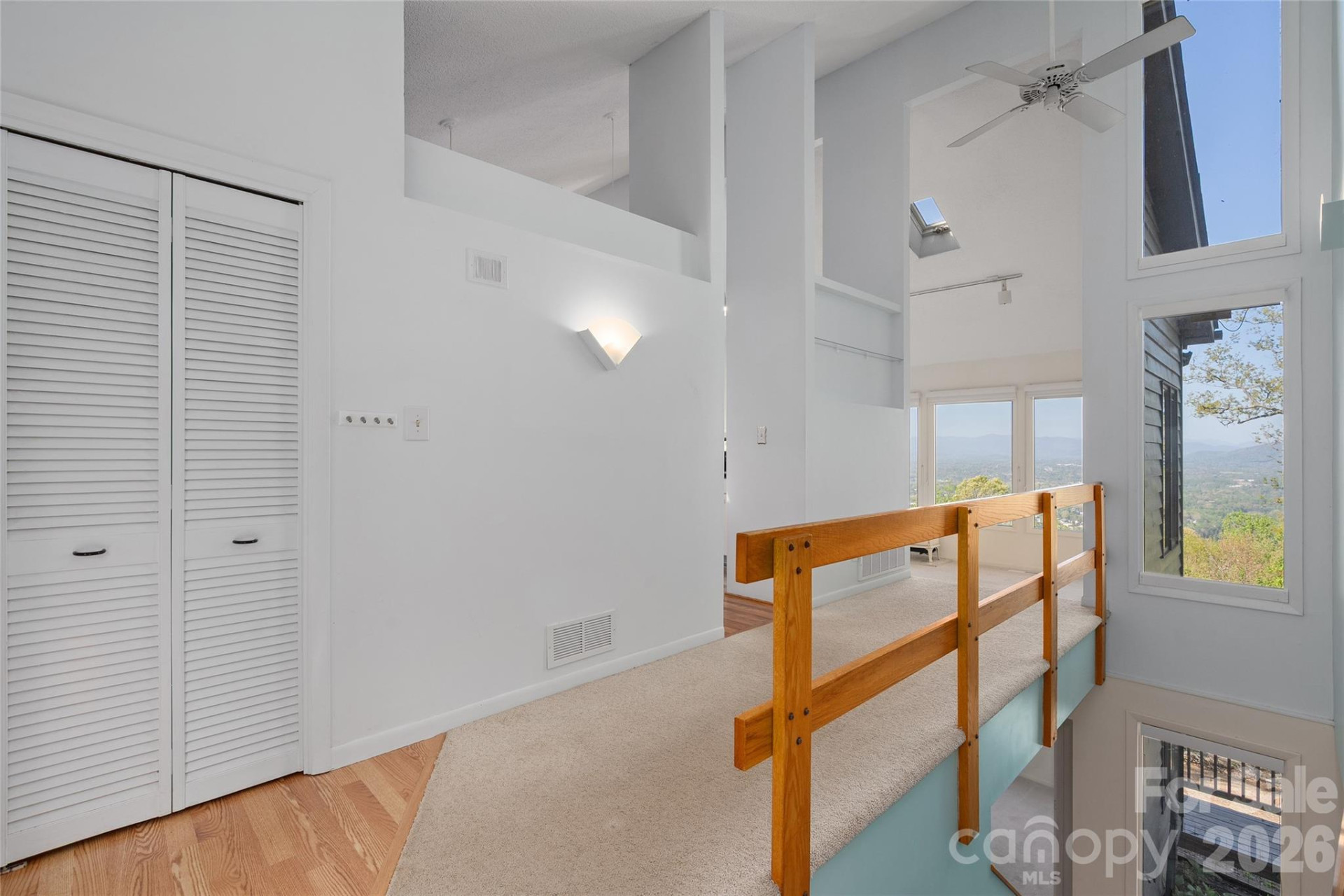 110 Crestwood Road - Photo 7