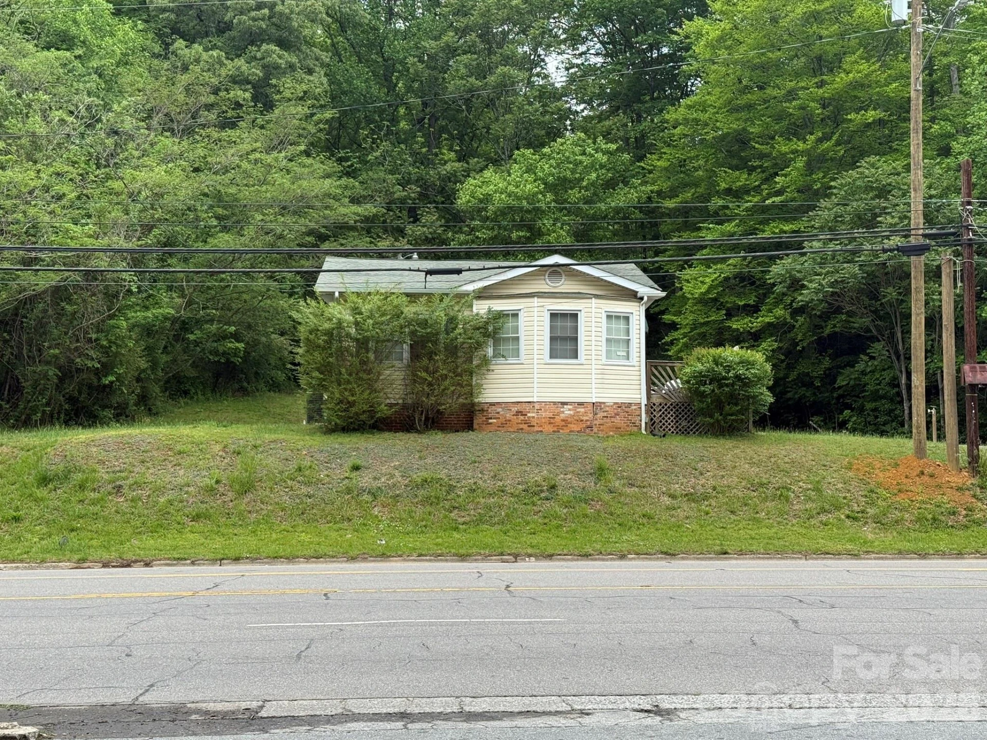 880 Main Street - Photo 4