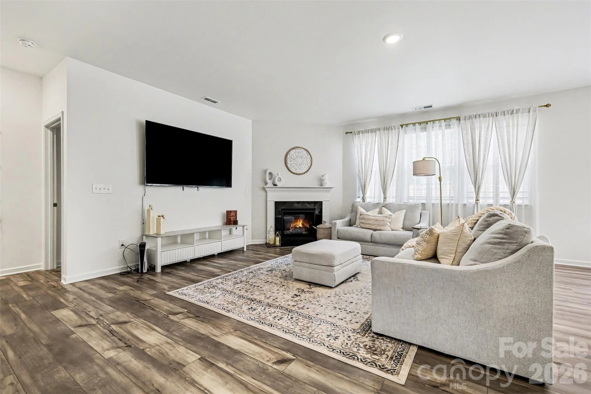 378 Kennerly Center Drive - Photo 7