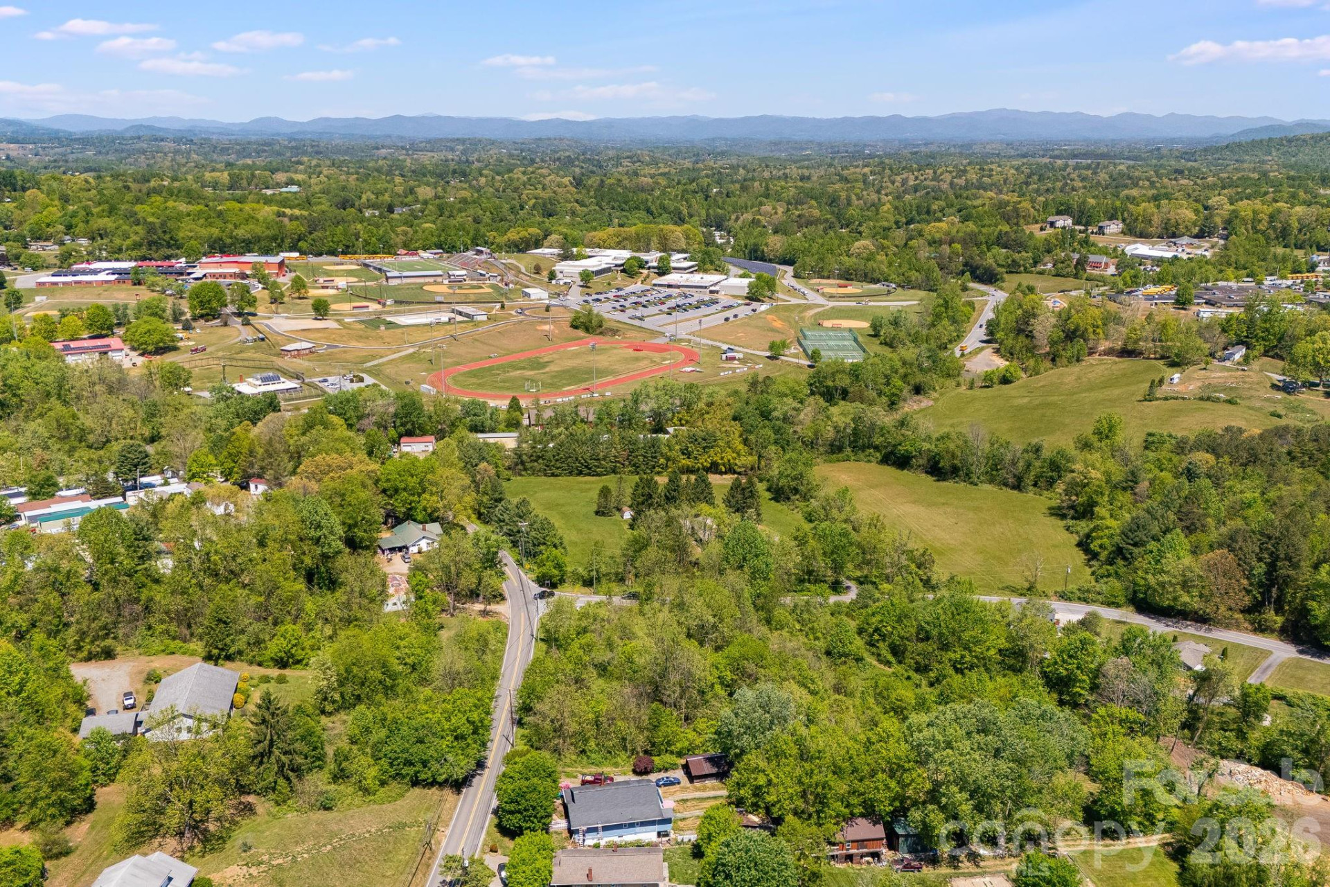 174 Ben Lippen Road - Photo 9