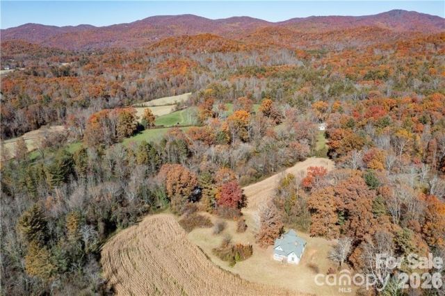 99999 Sugar Hollow Road, Fairview, NC, 28730