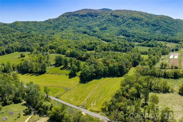 99999 Sugar Hollow Road