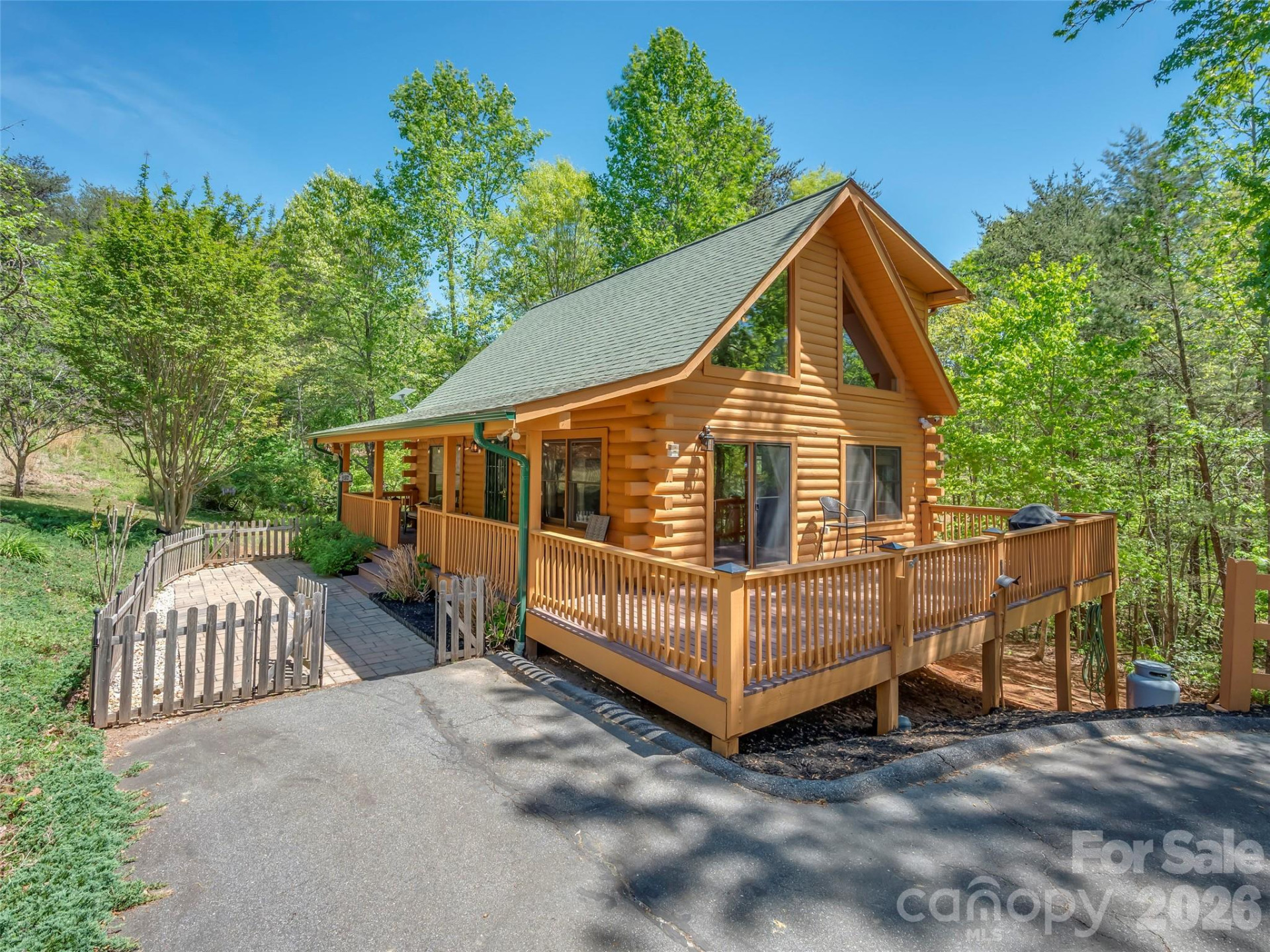 125 Pine Ridge Drive