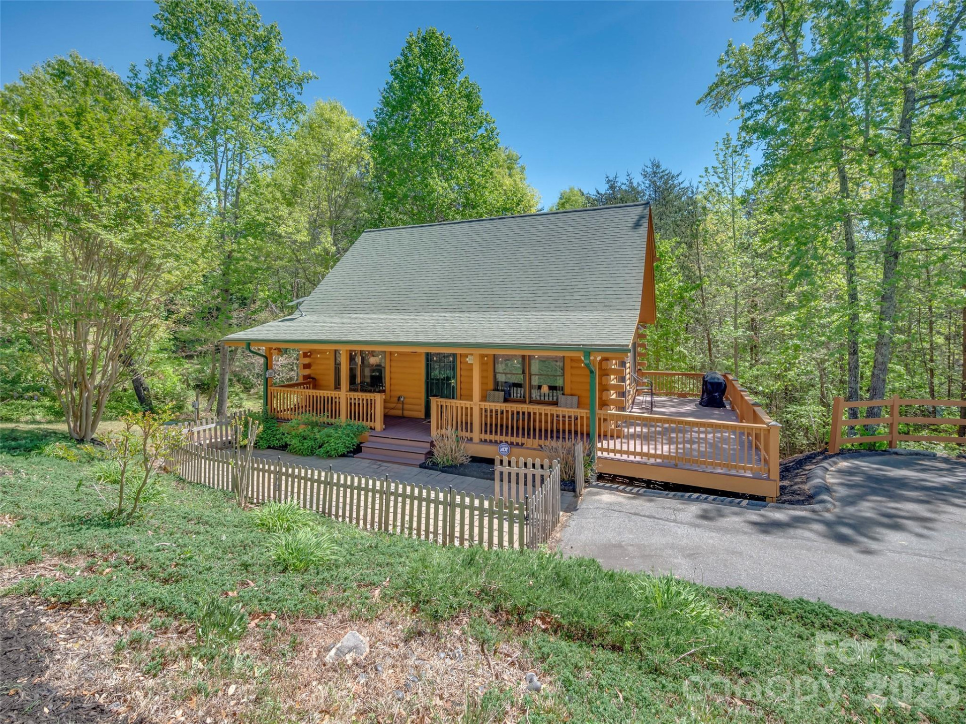 125 Pine Ridge Drive - Photo 2